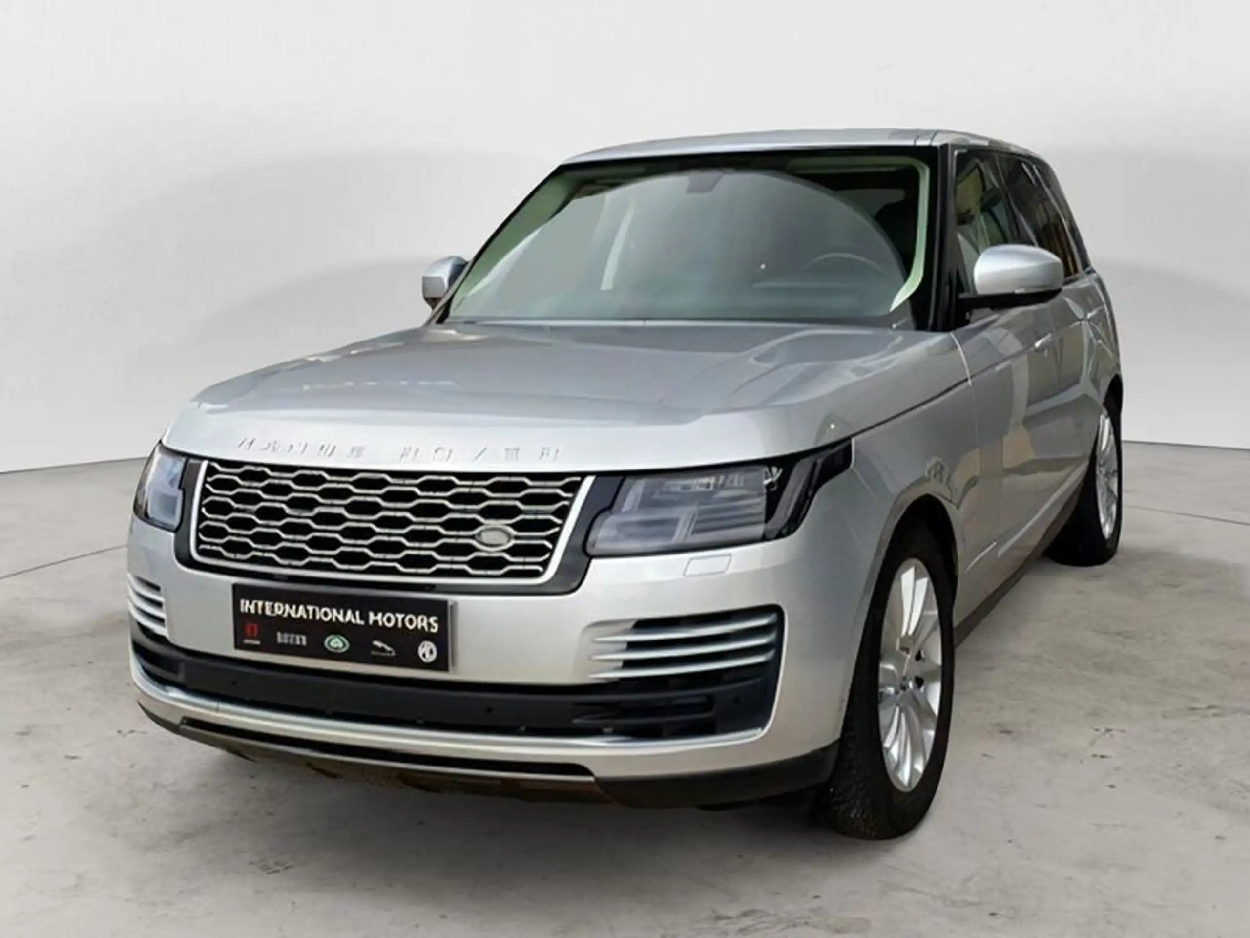 Land Rover - Range Rover