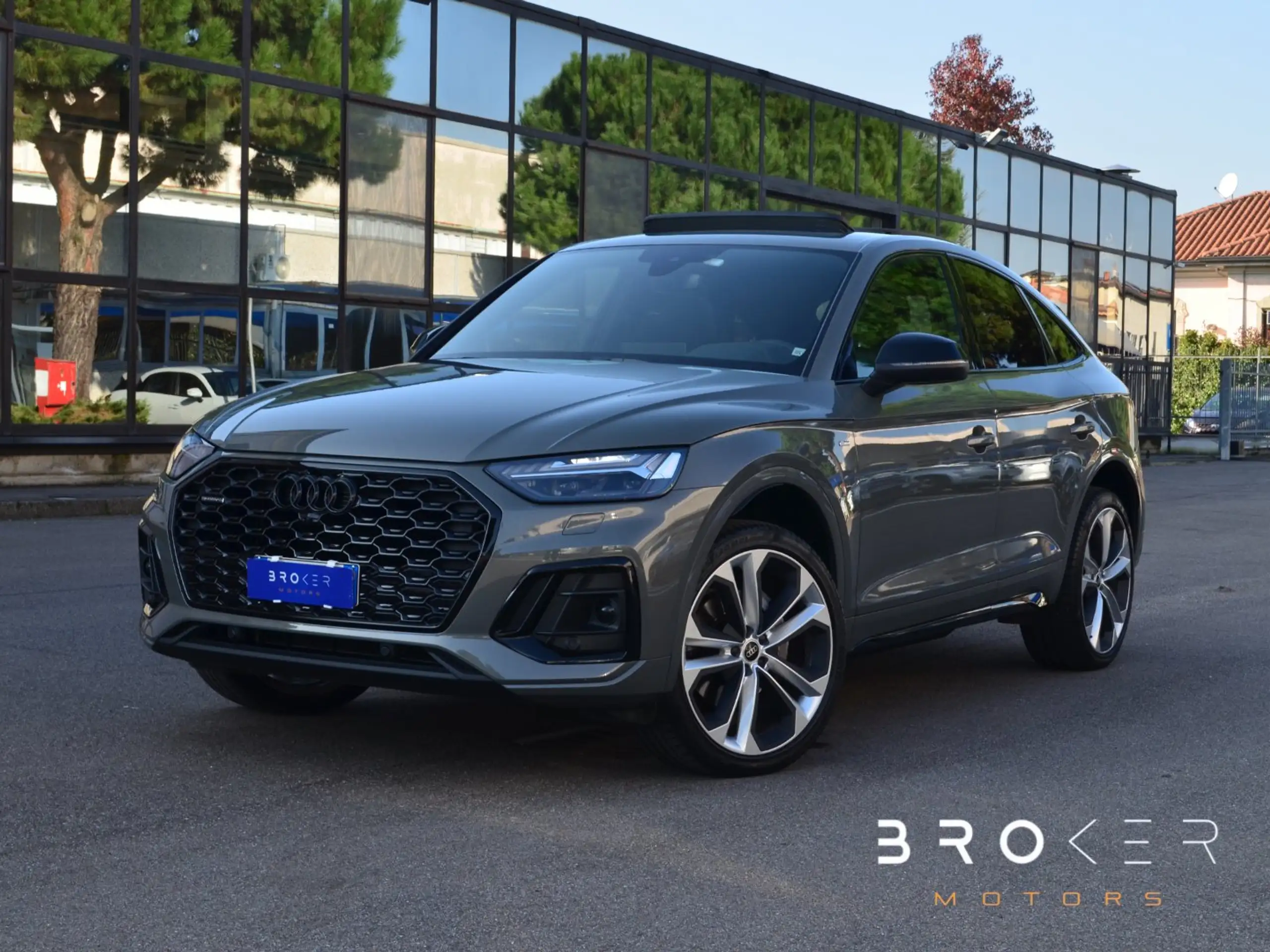 Audi - Q5