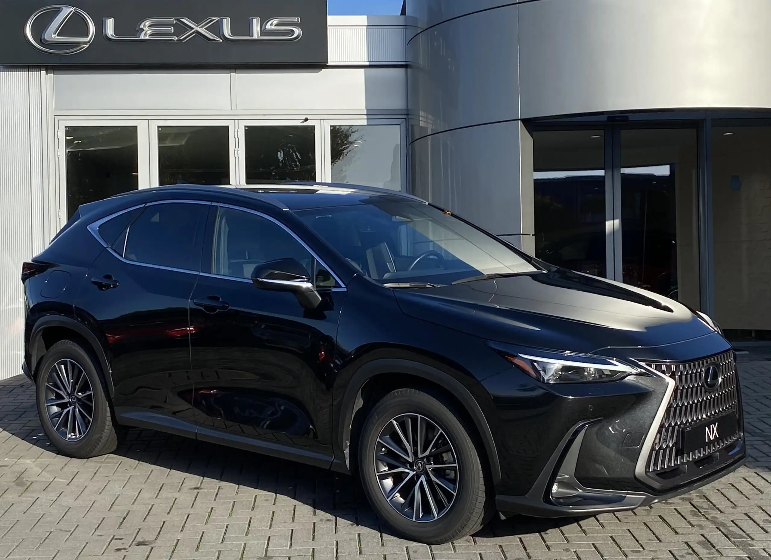 Lexus NX 450h+ 2023