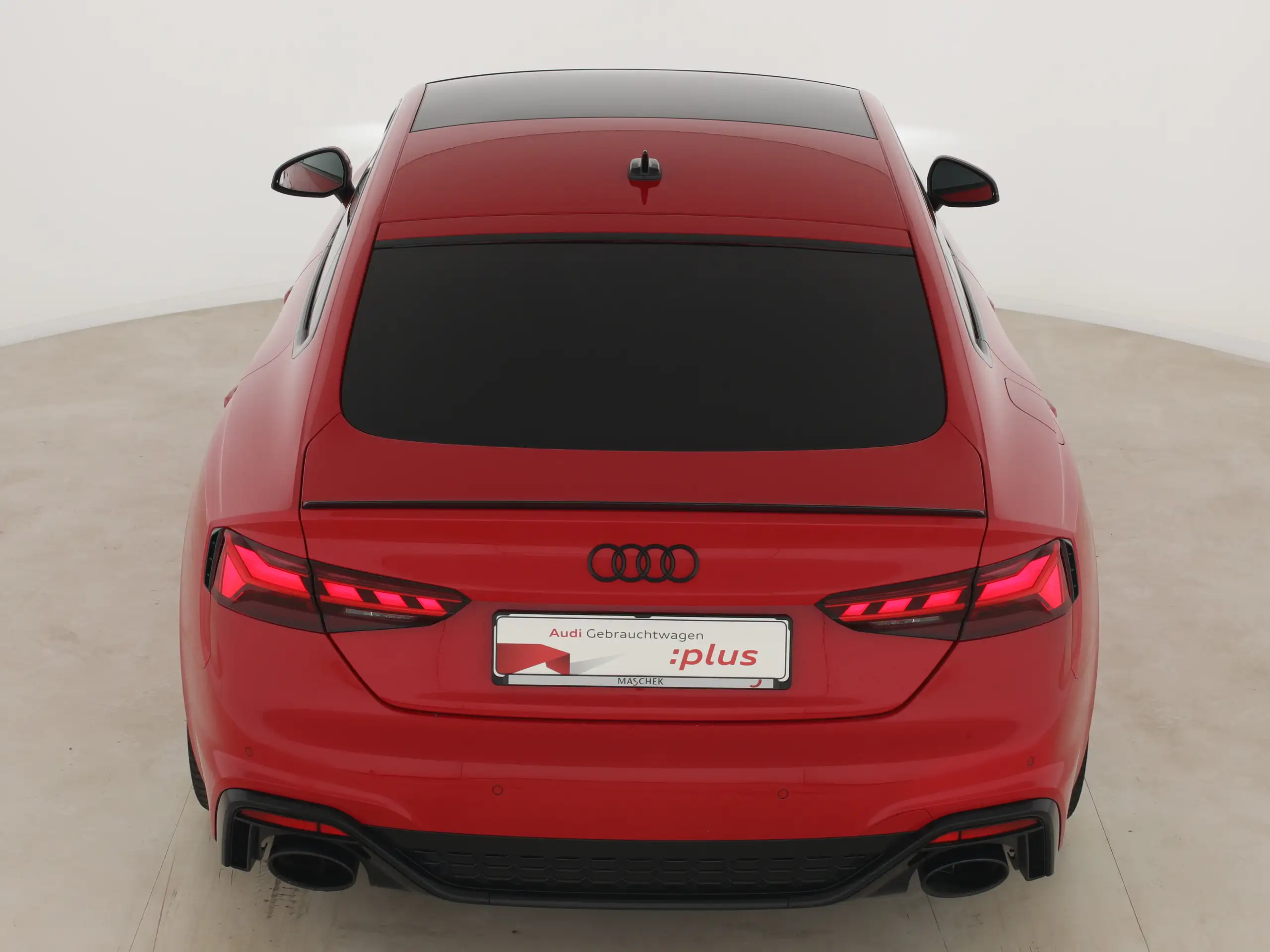 Audi - RS5