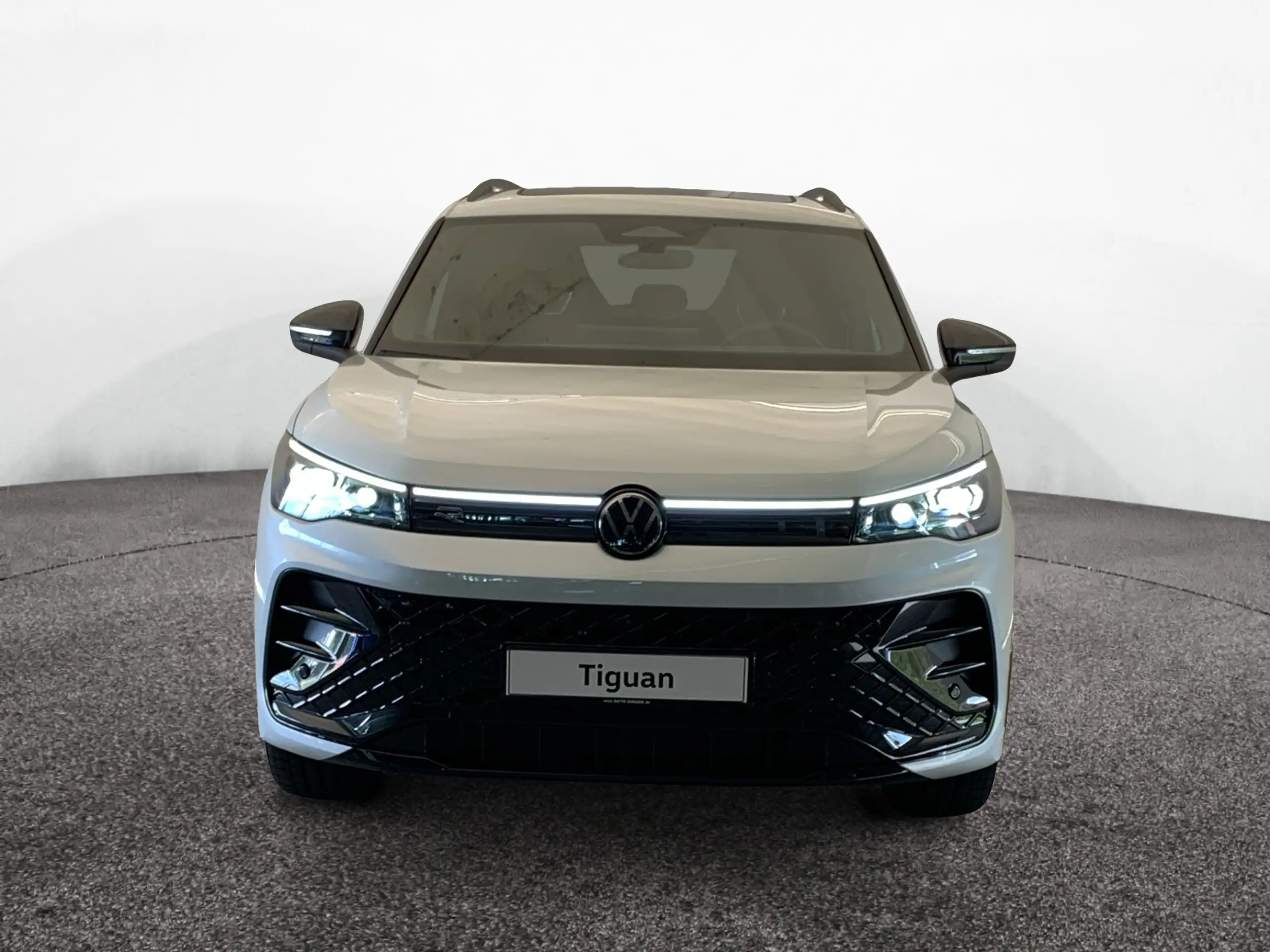 Volkswagen - Tiguan