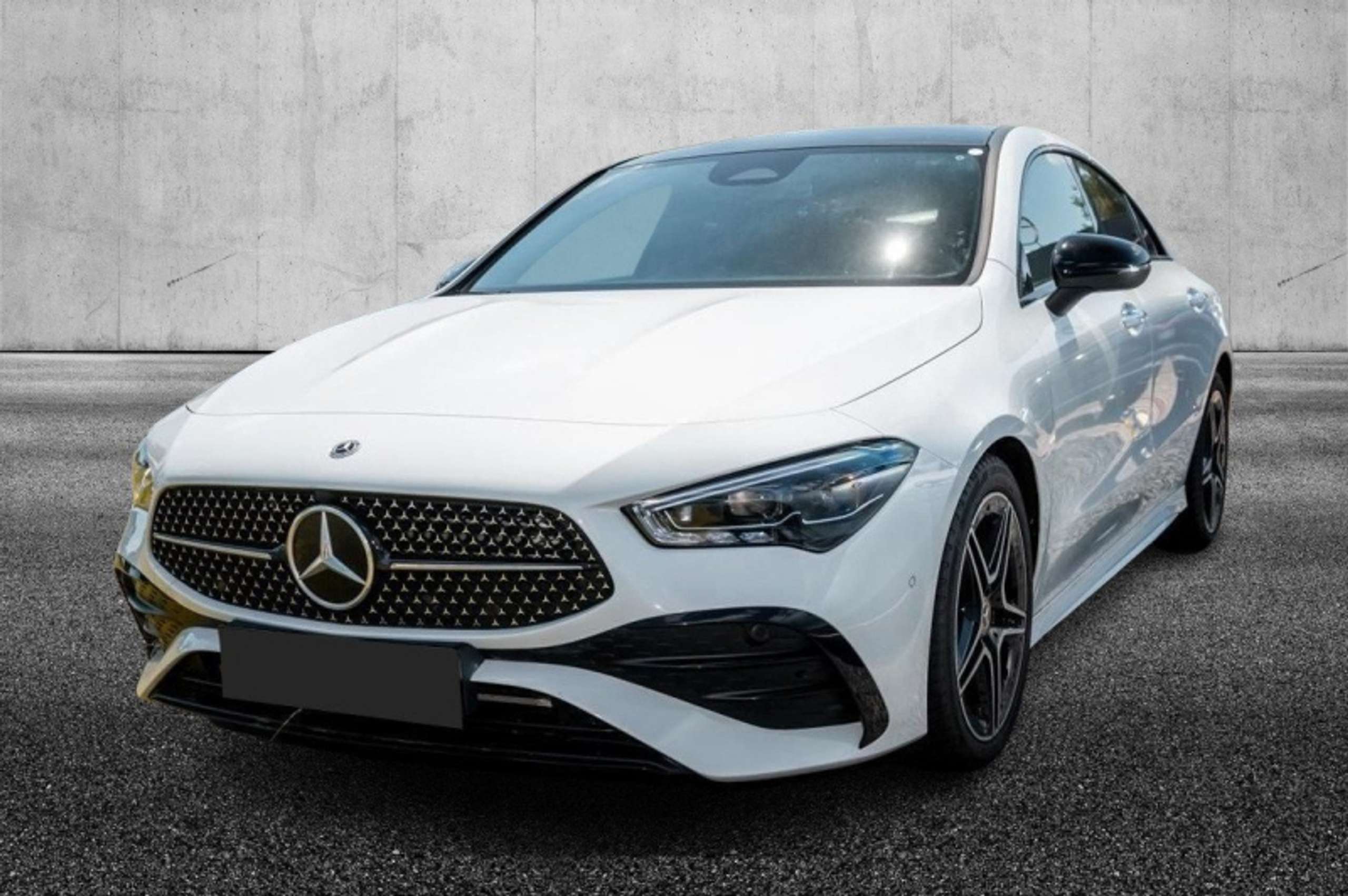 Mercedes-Benz - CLA 200