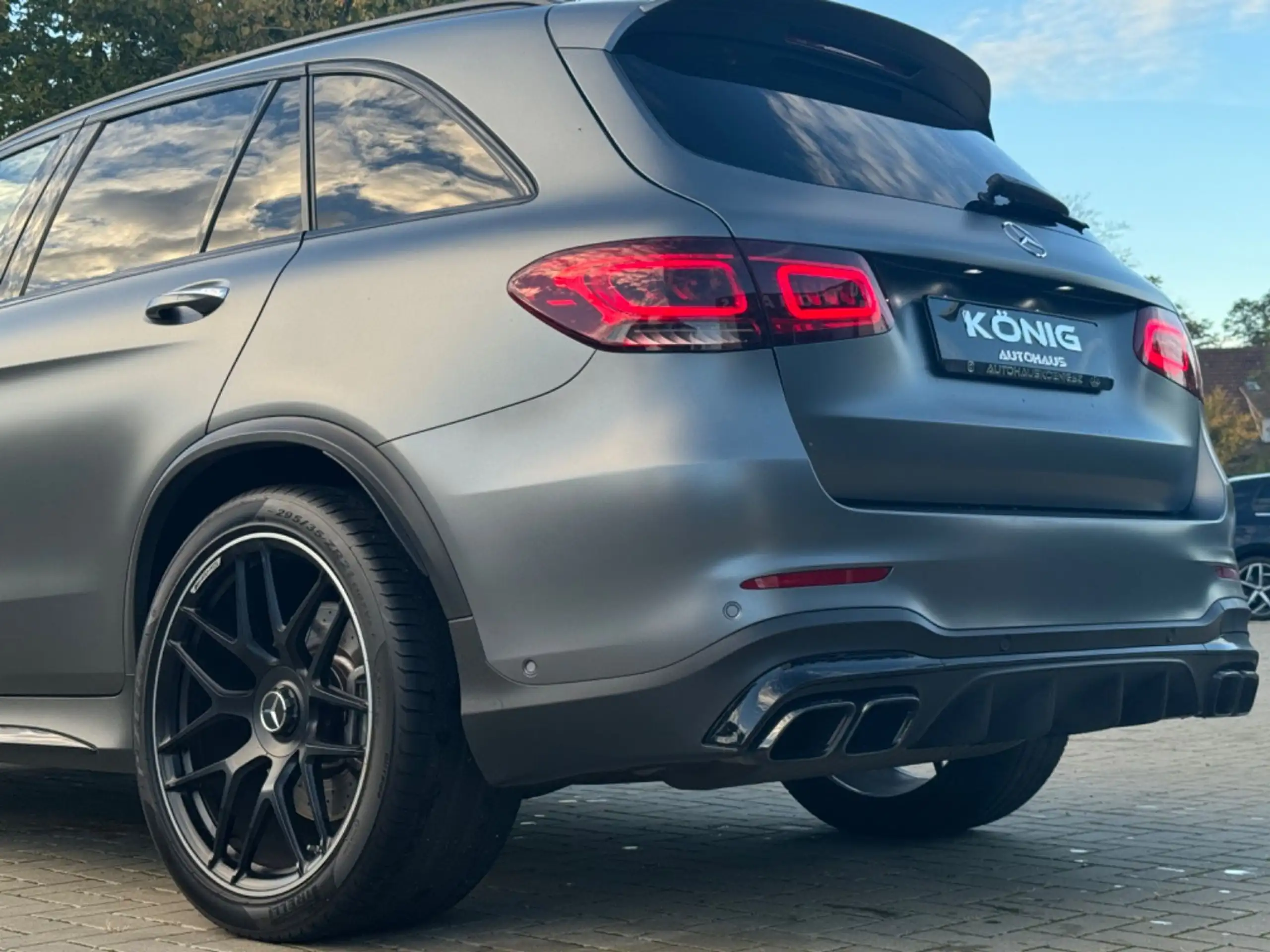 Mercedes-Benz - GLC 63 AMG