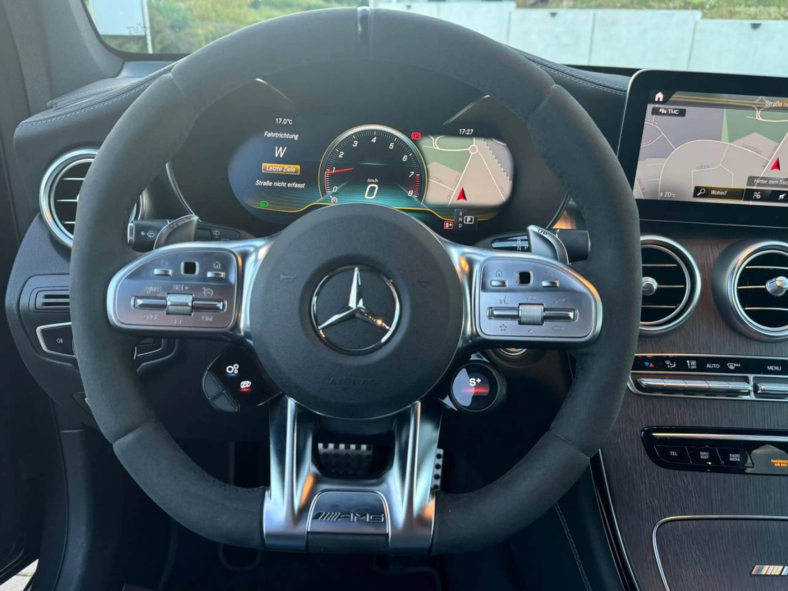 Mercedes-Benz - GLC 63 AMG