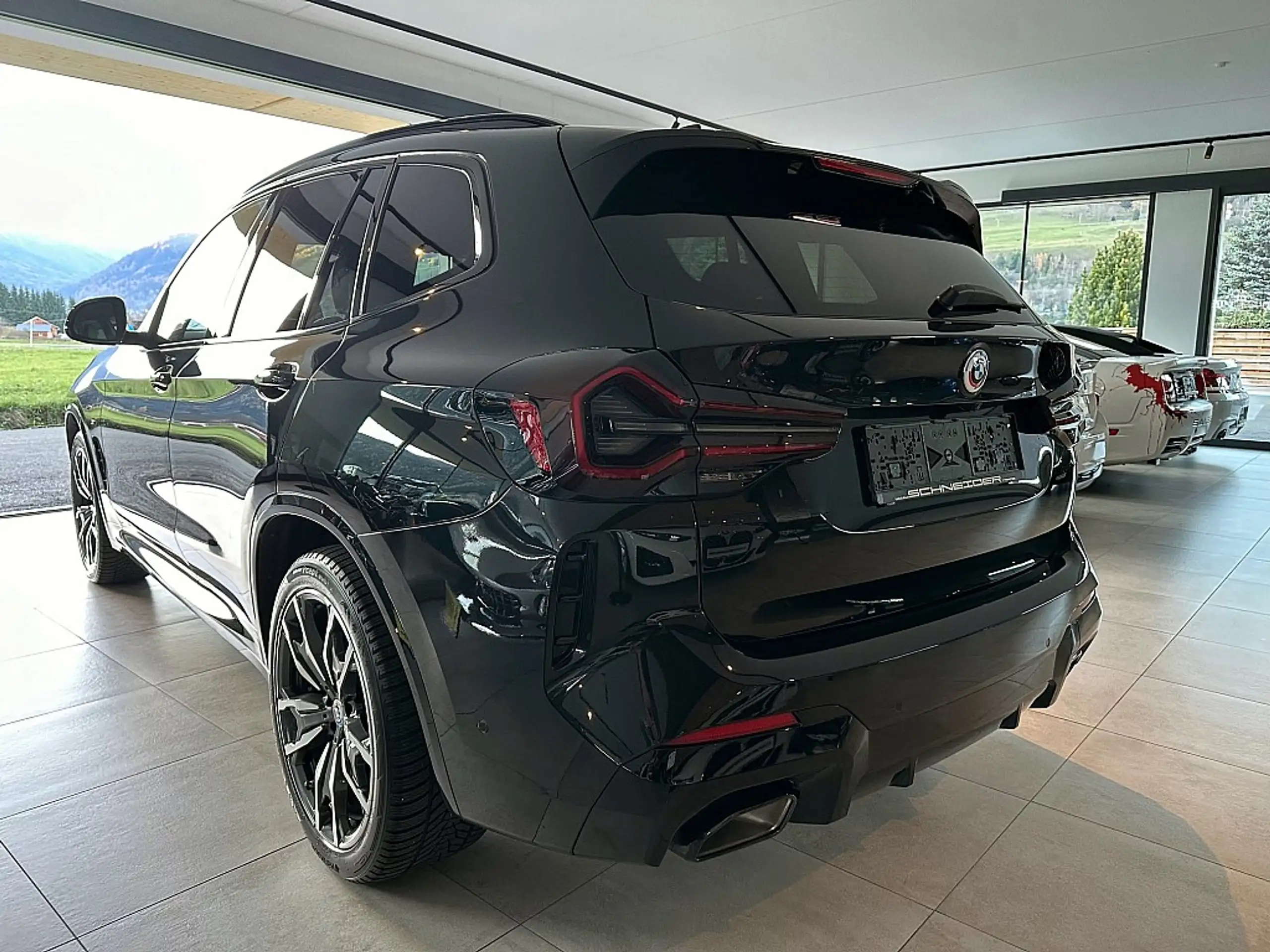 BMW - X3