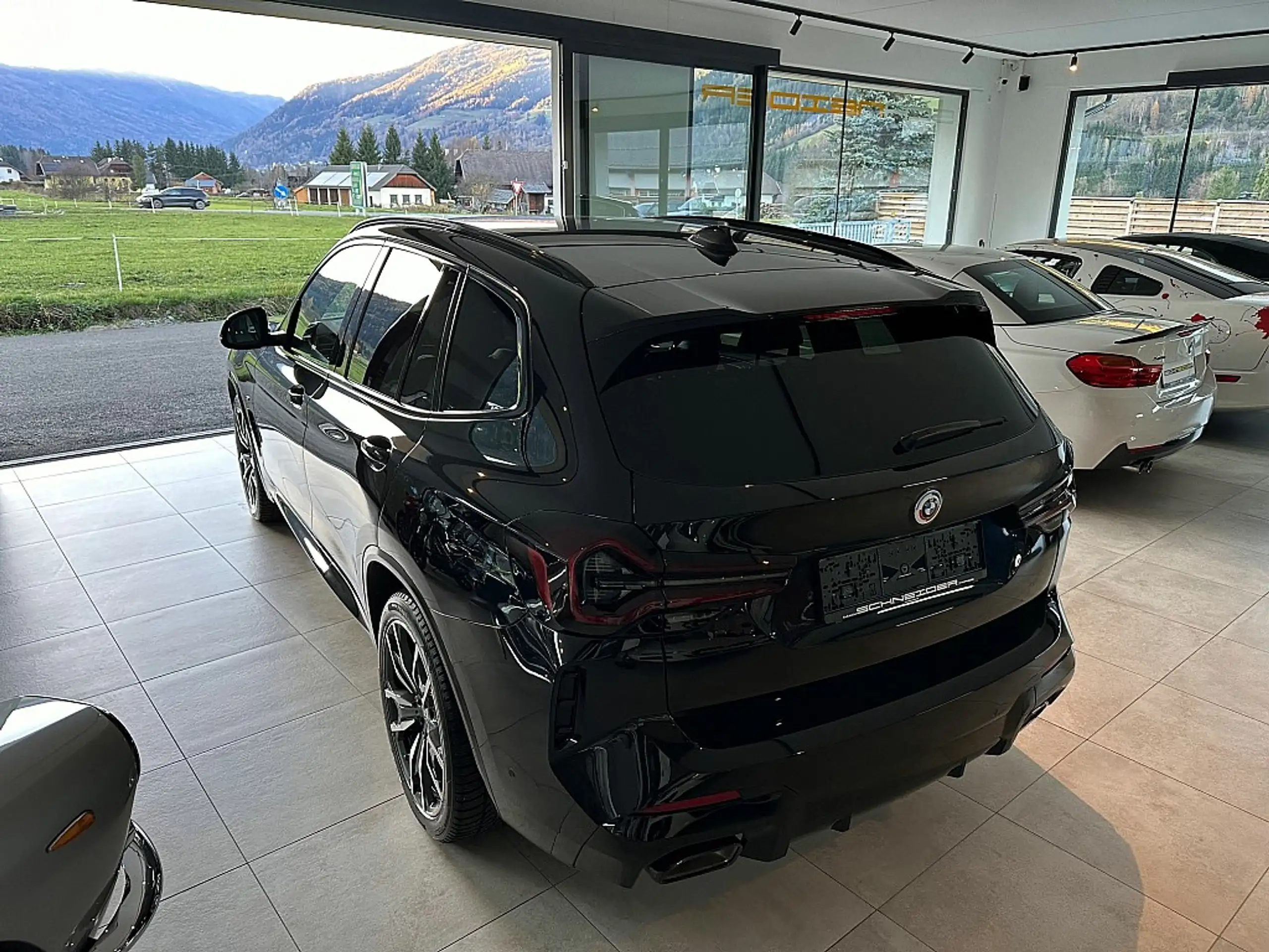 BMW - X3