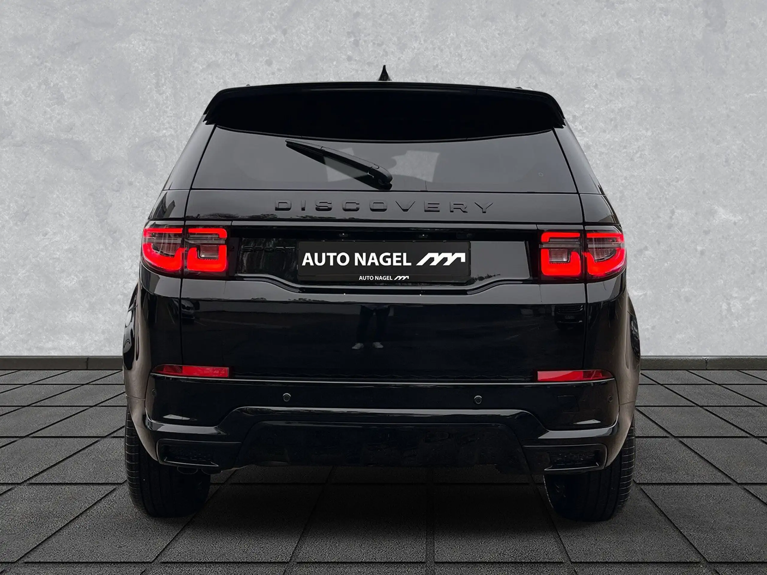 Land Rover - Discovery Sport