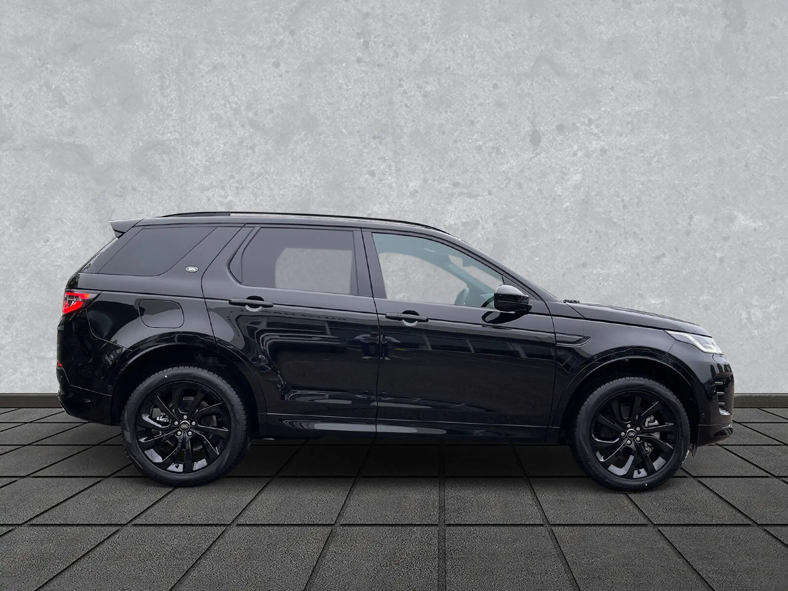 Land Rover - Discovery Sport