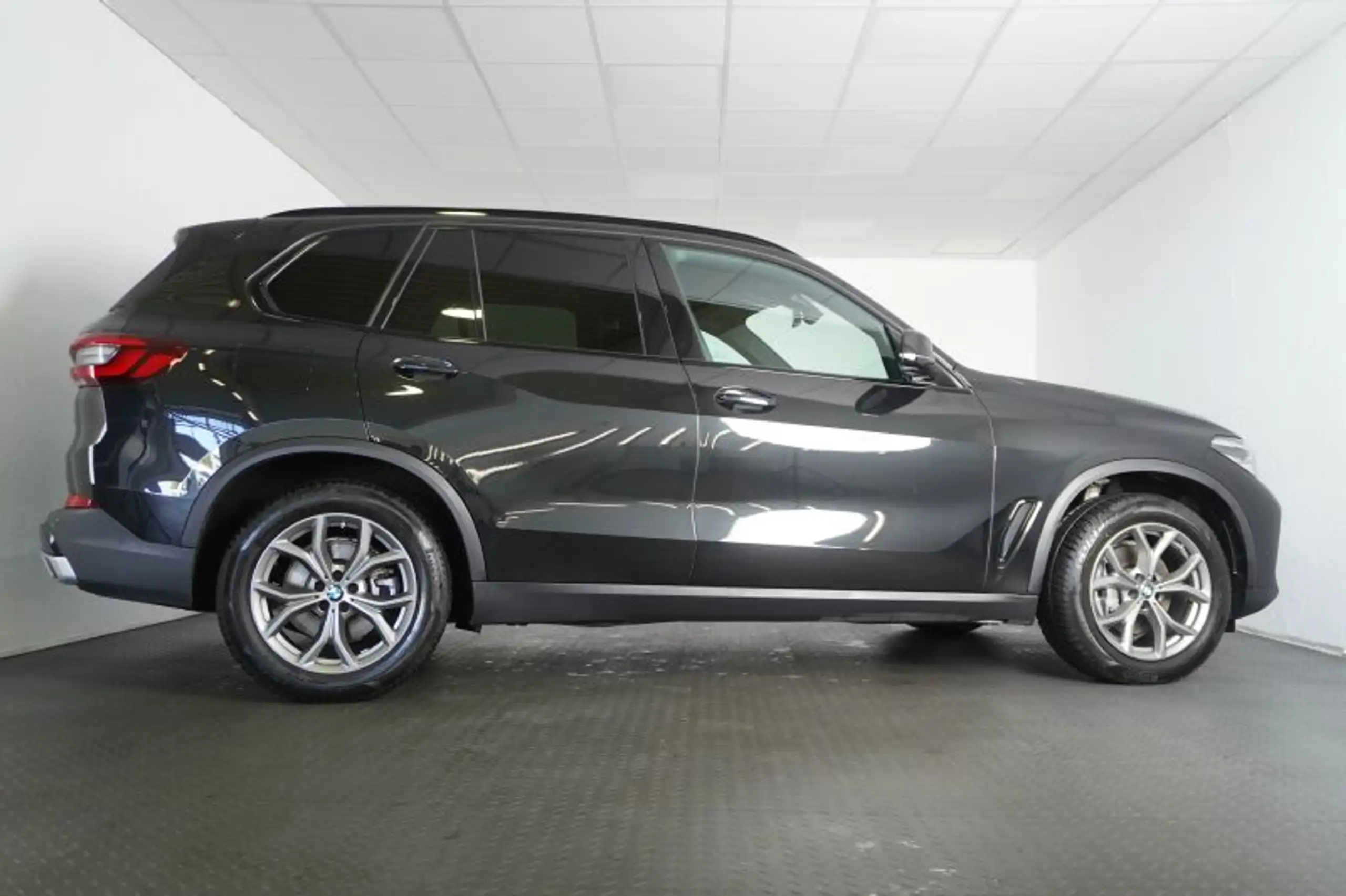 BMW - X5