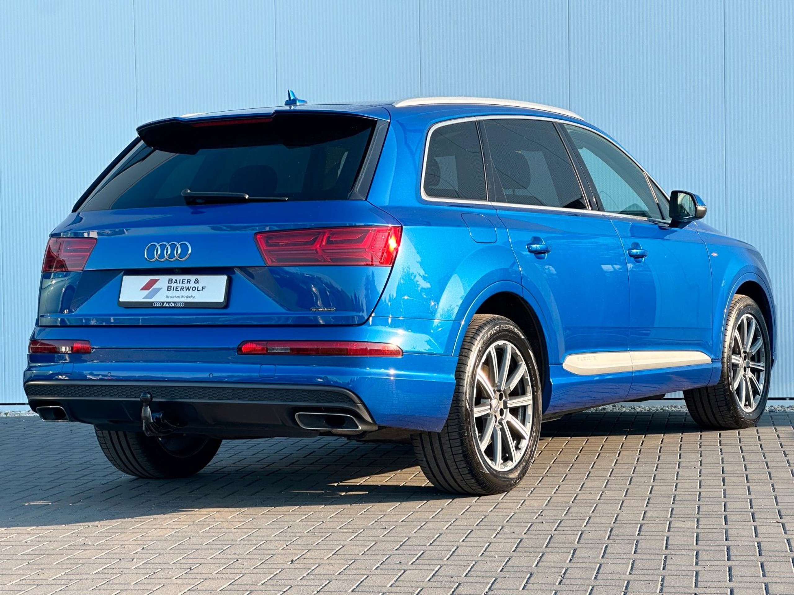 Audi - Q7