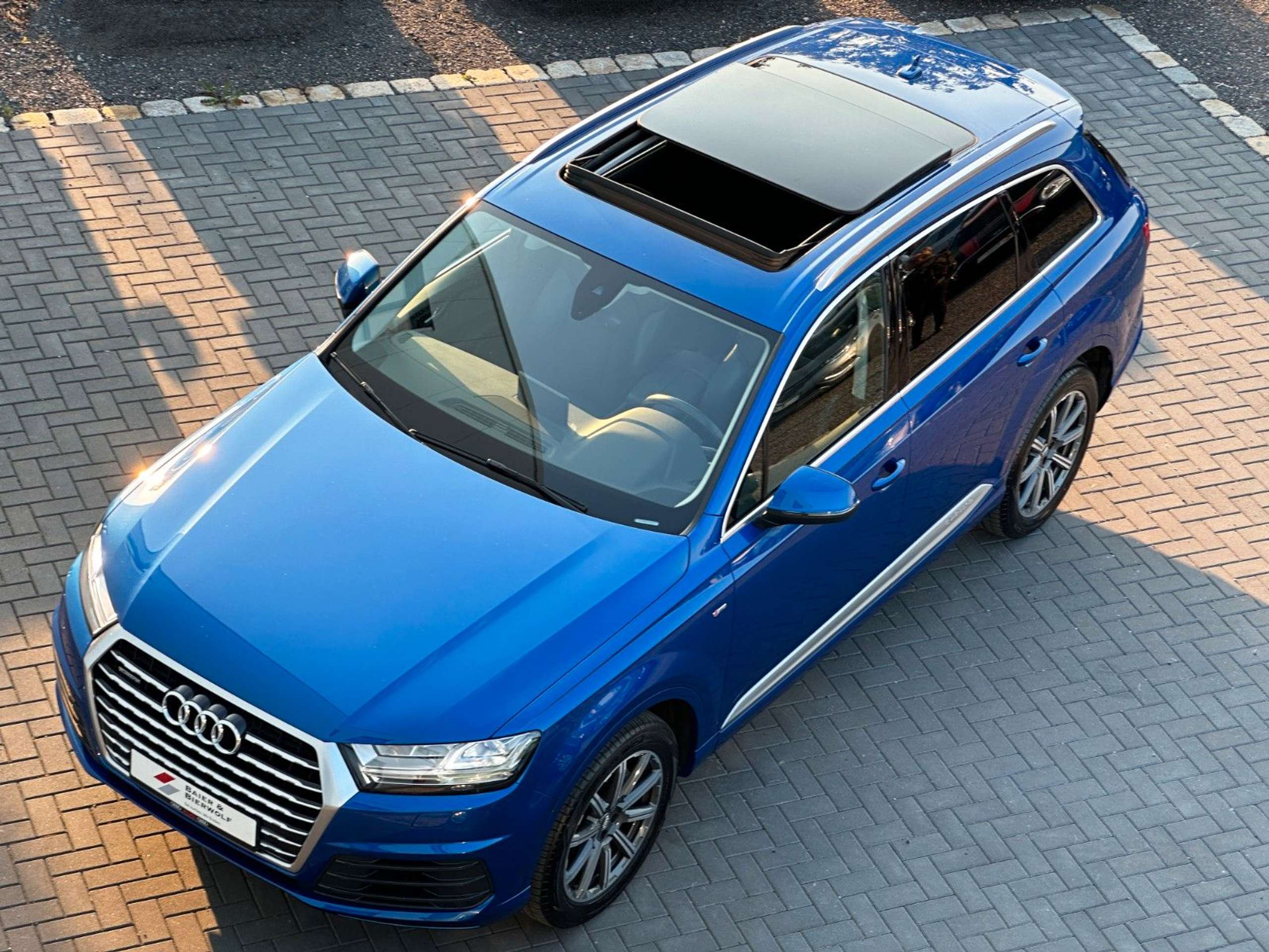 Audi - Q7