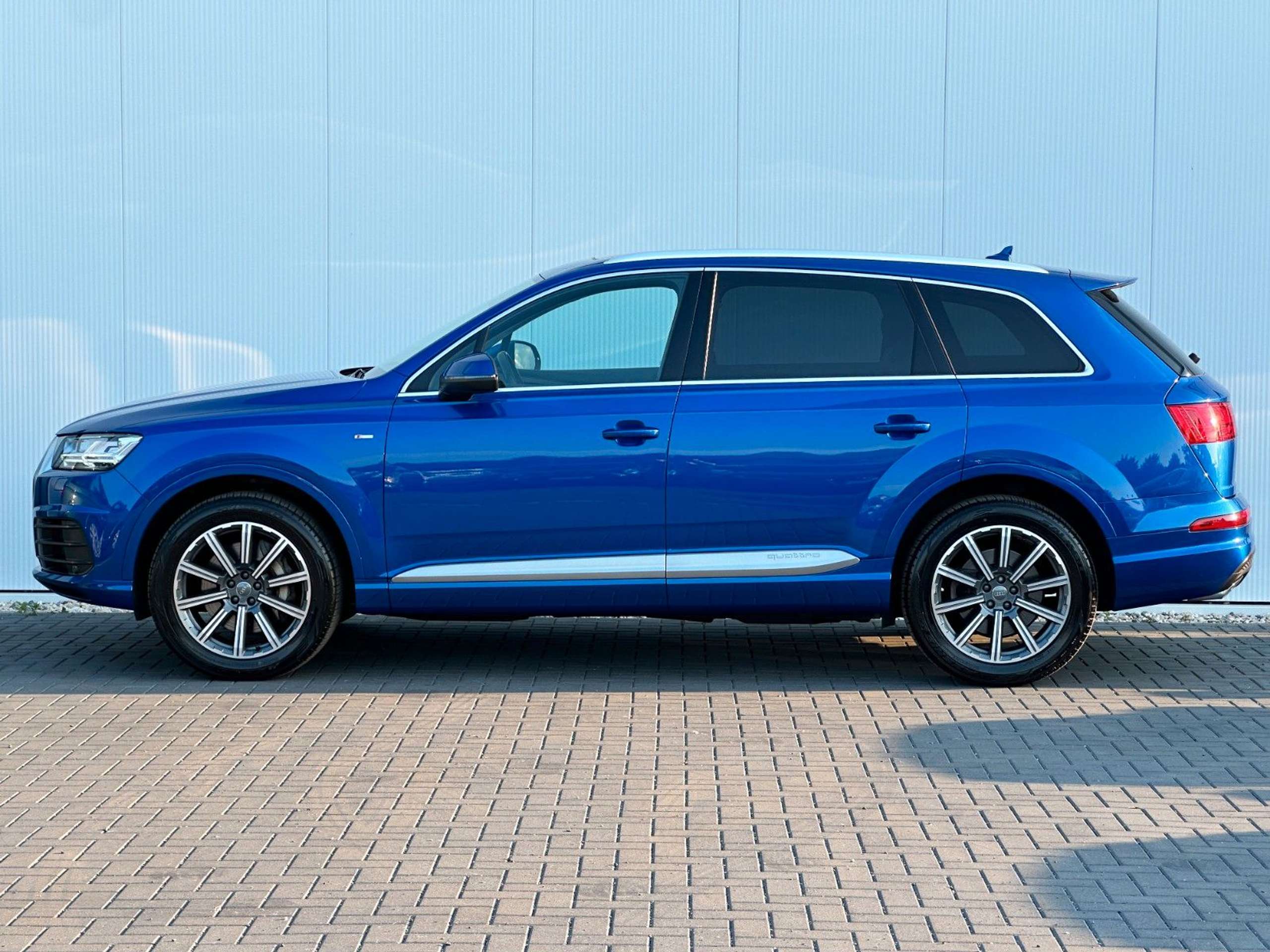 Audi - Q7