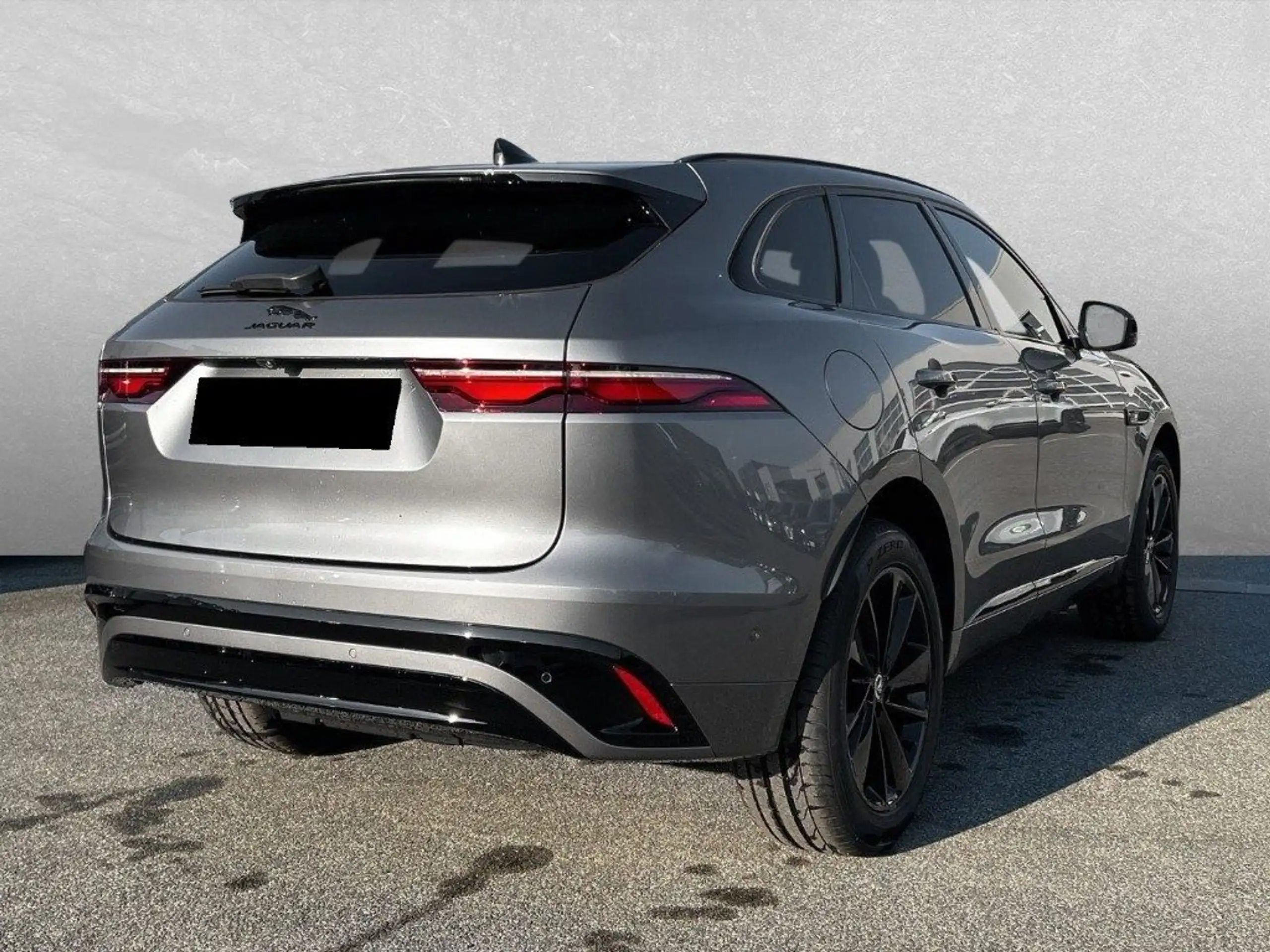 Jaguar - F-Pace