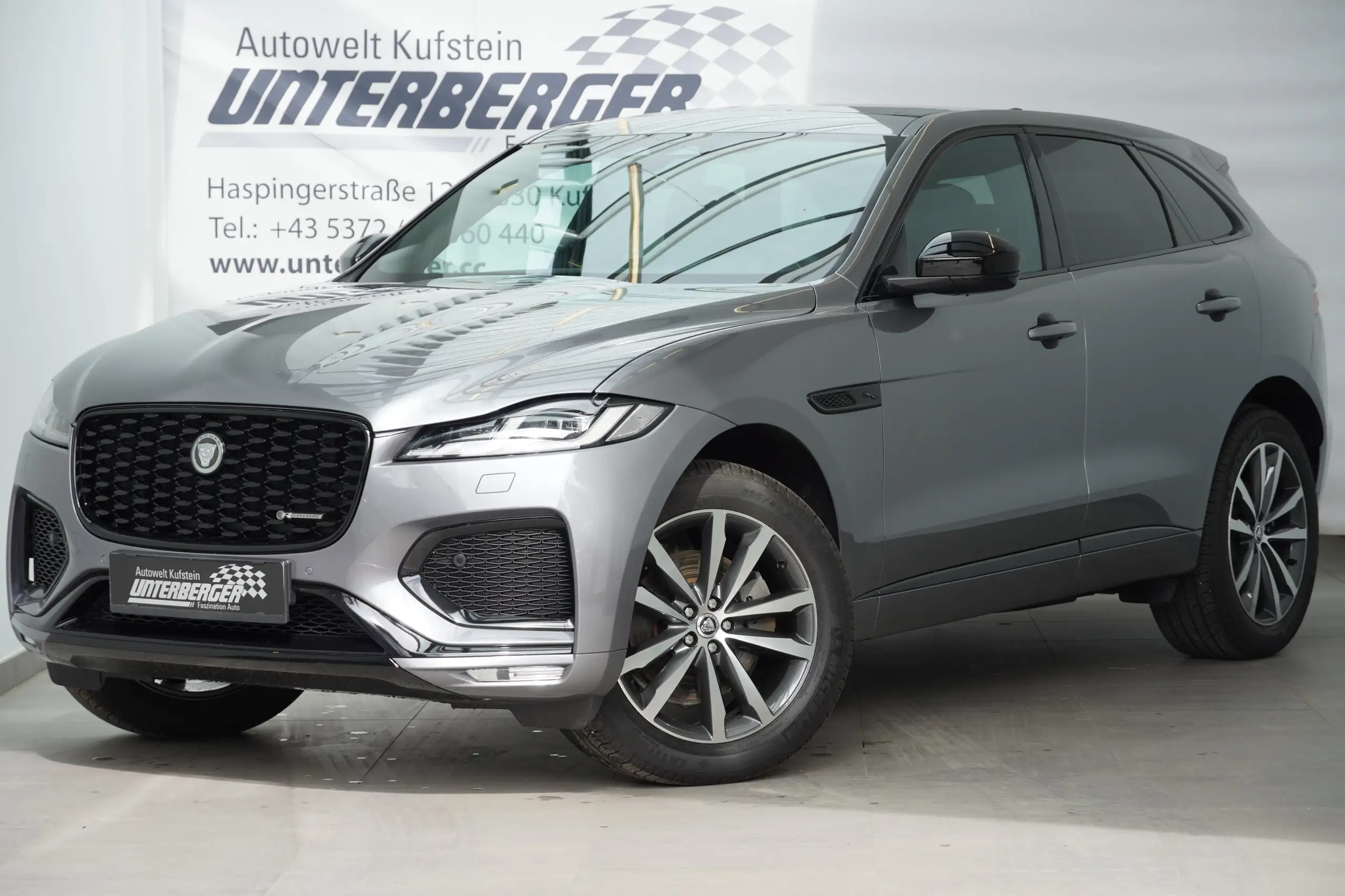 Jaguar - F-Pace