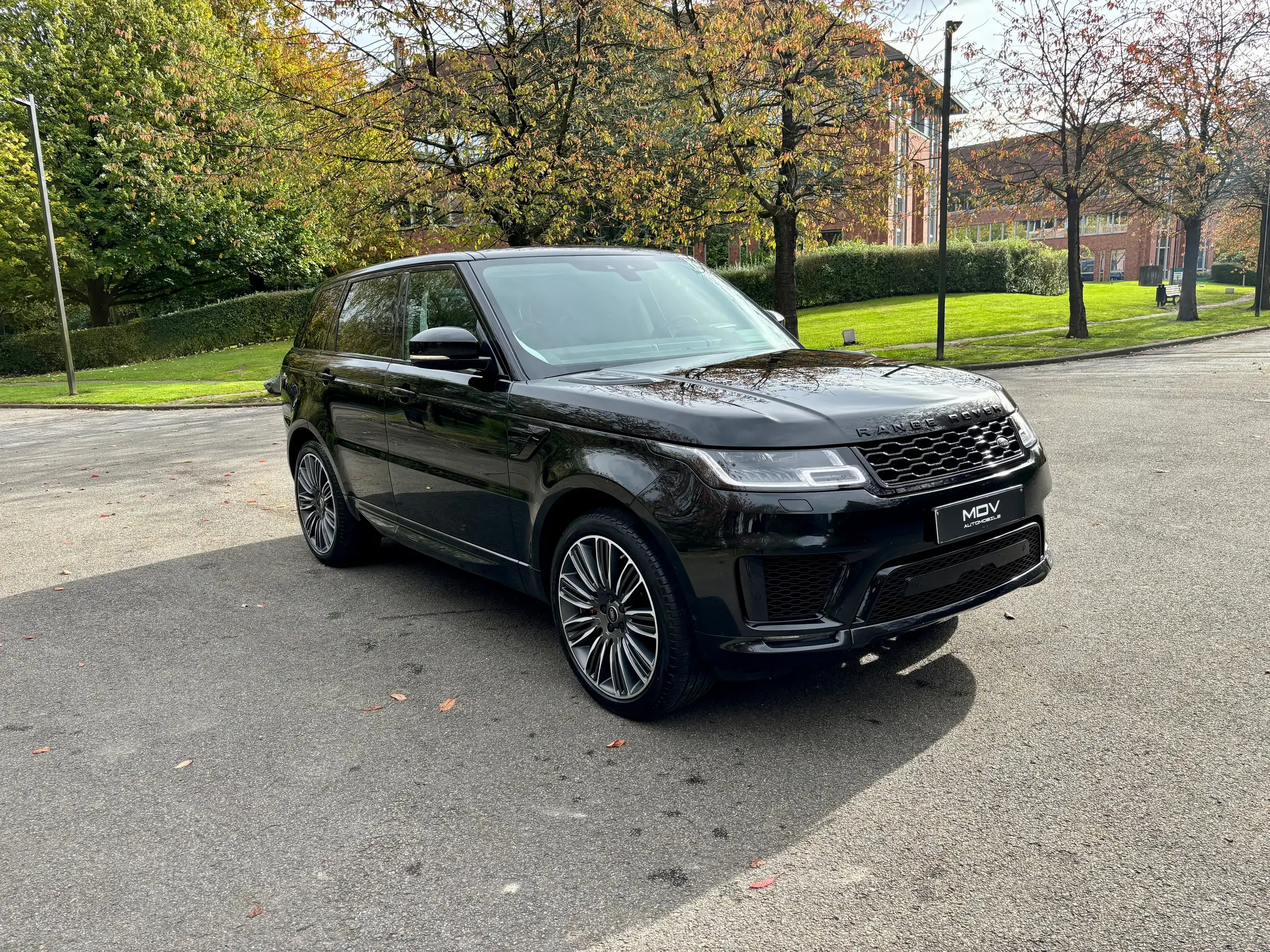 Land Rover - Range Rover Sport