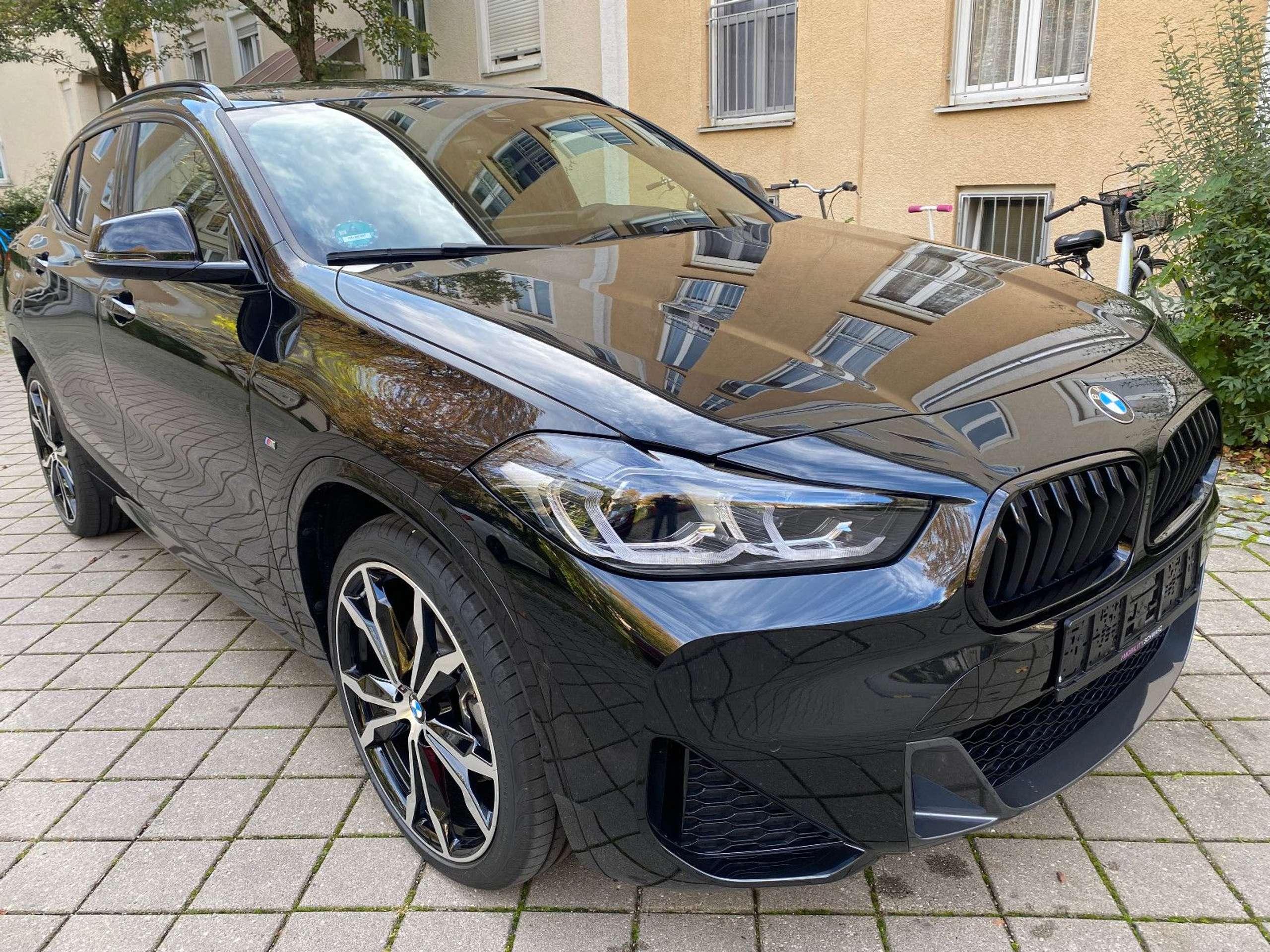 BMW - X2