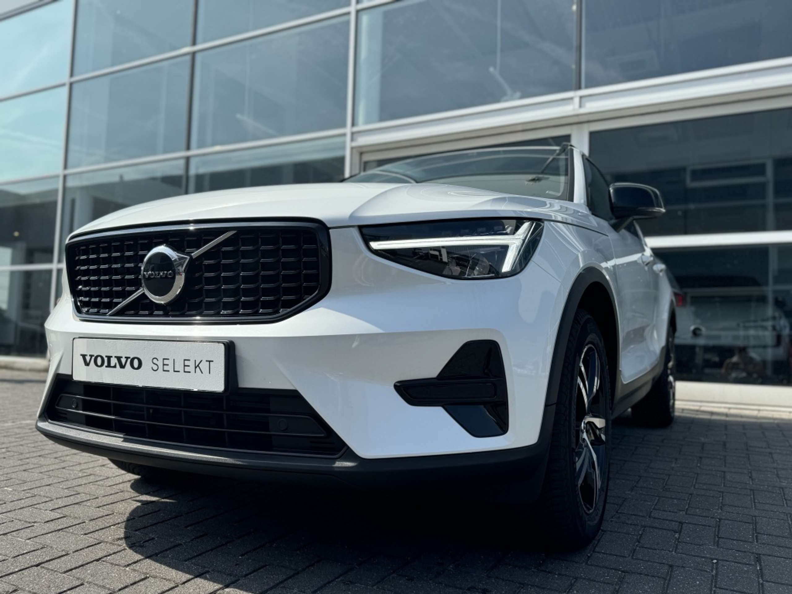 Volvo - XC40