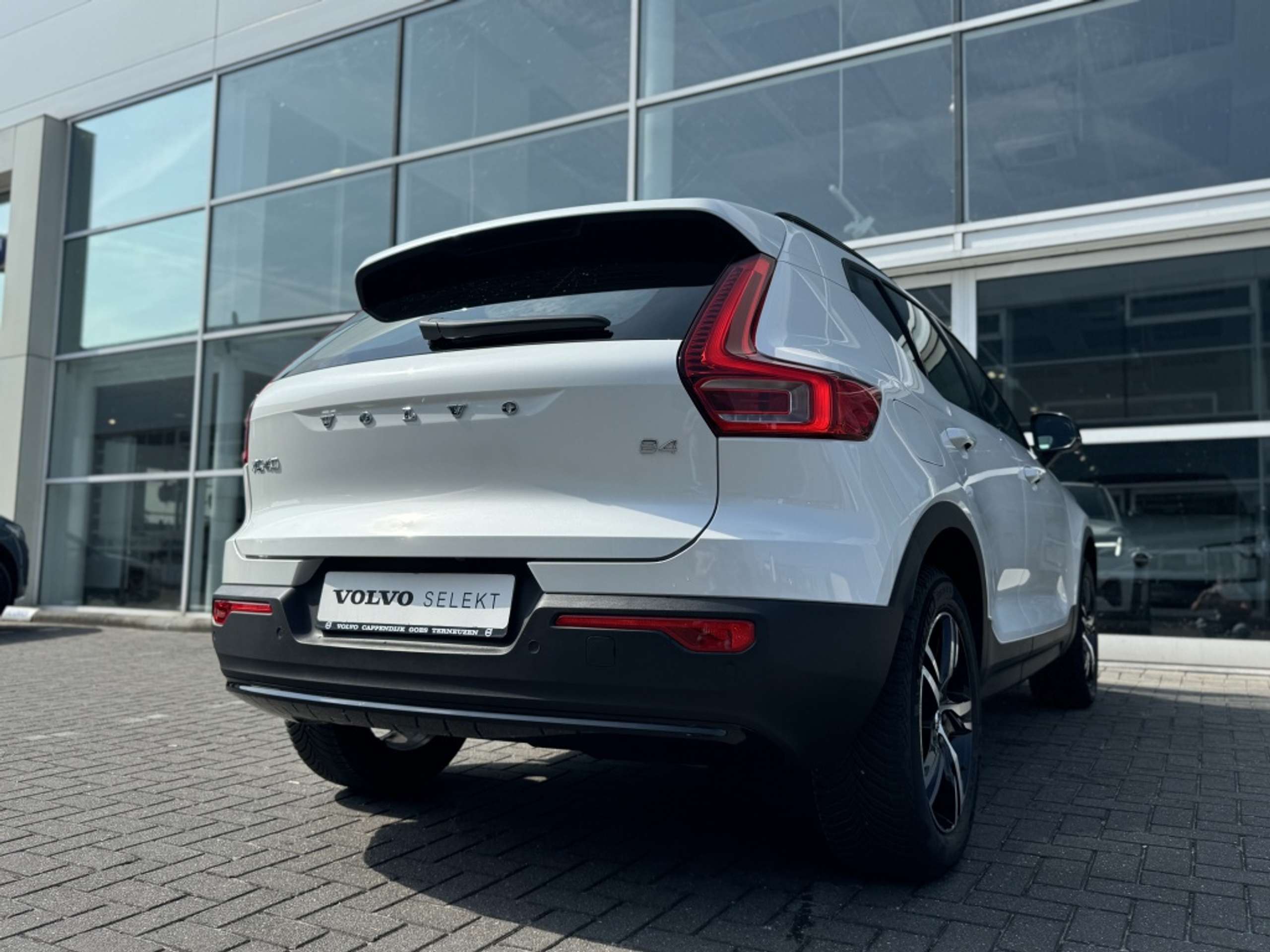 Volvo - XC40