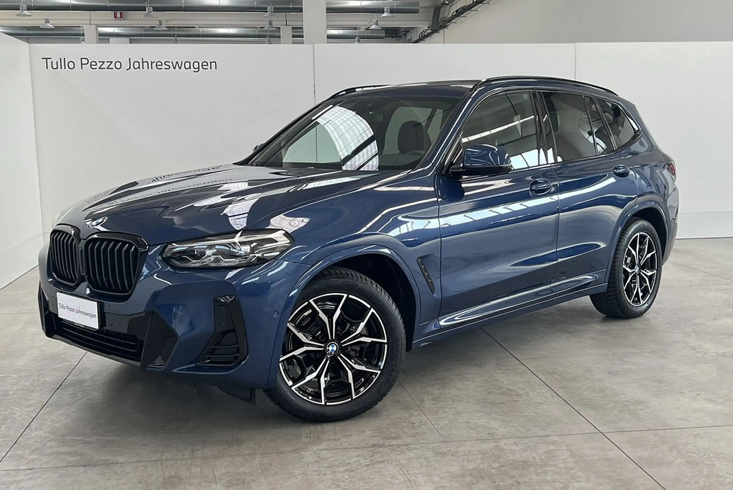 BMW - X3