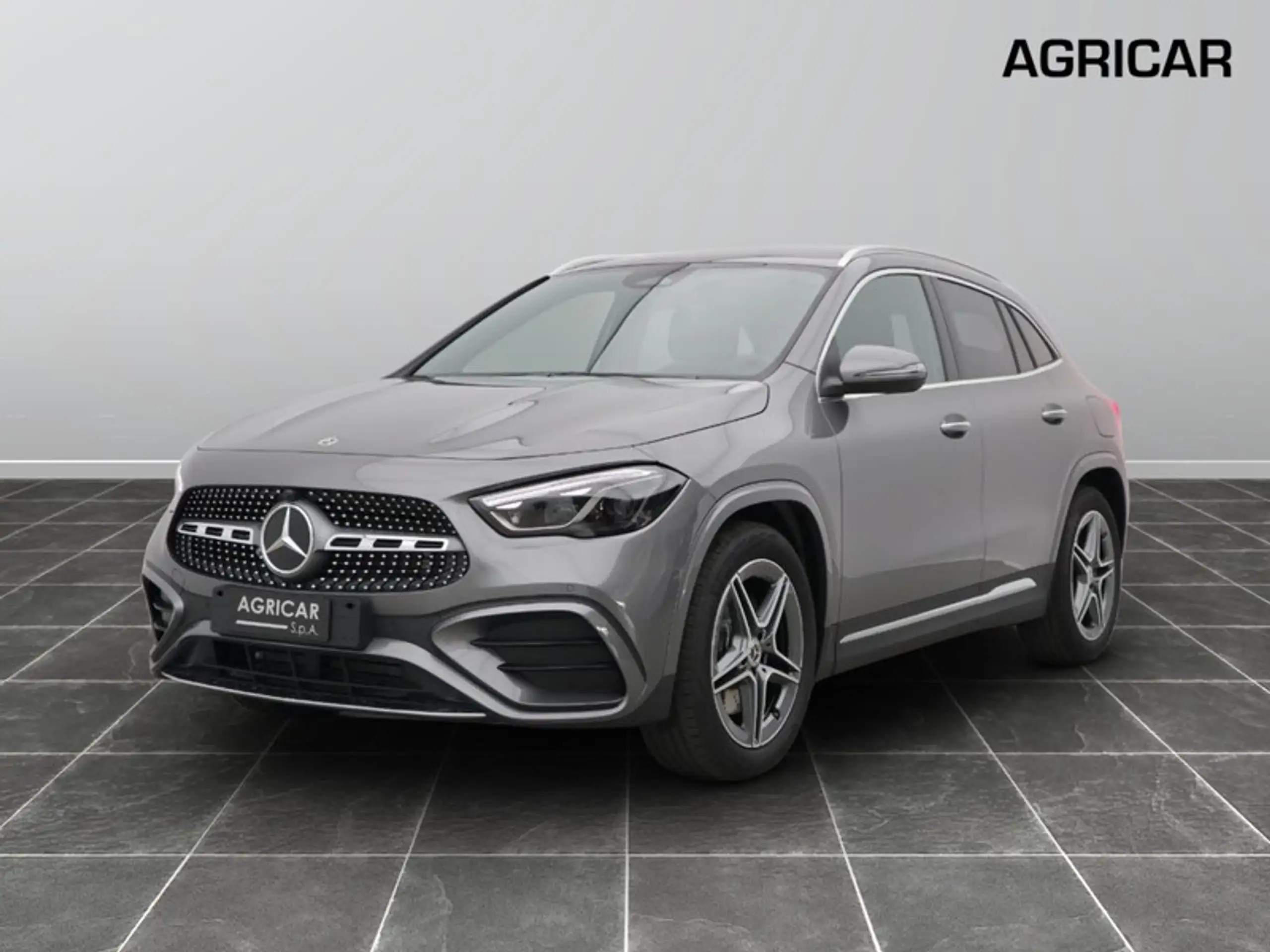 Mercedes-Benz GLA 250 2020