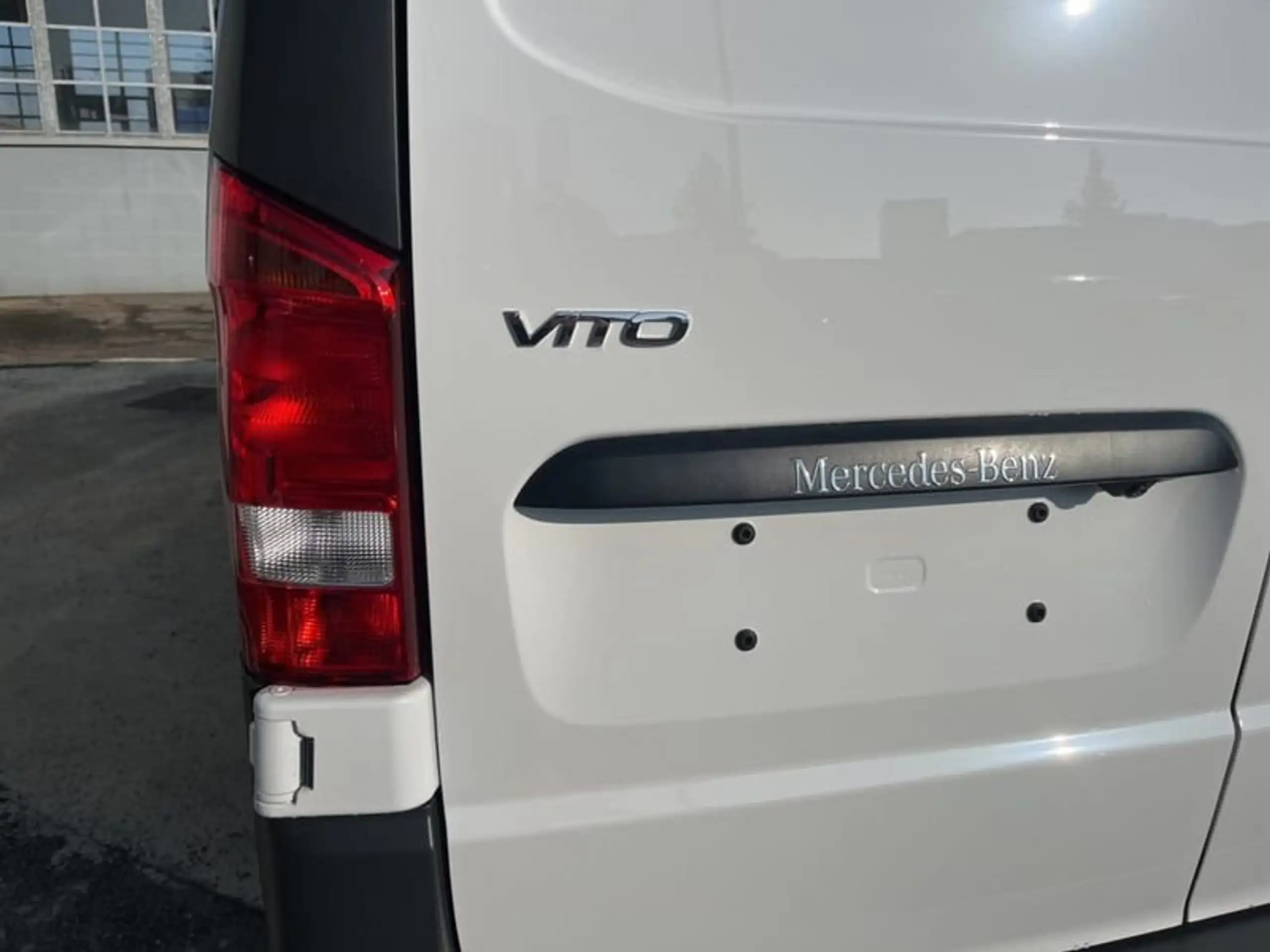 Mercedes-Benz - Vito