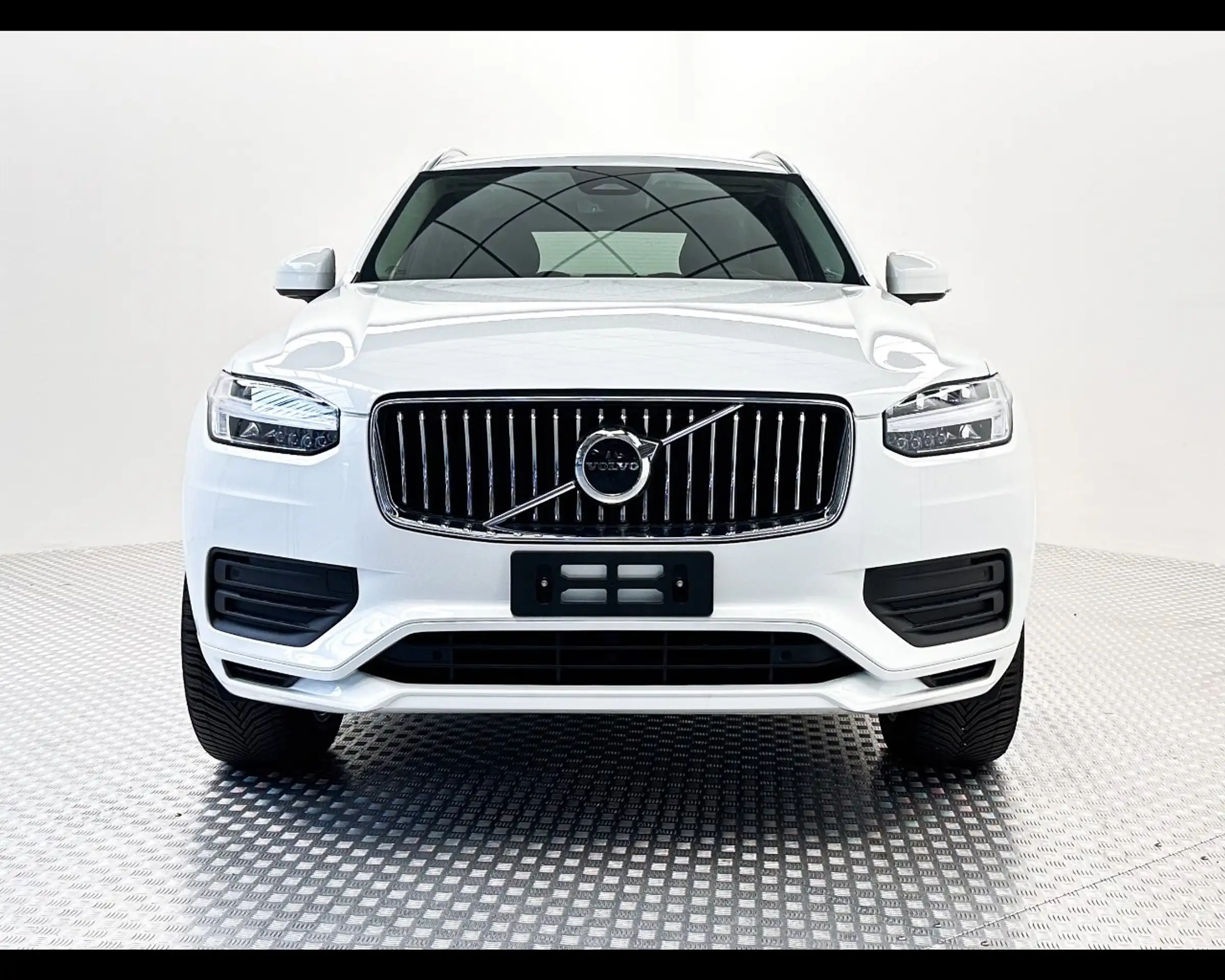 Volvo - XC90