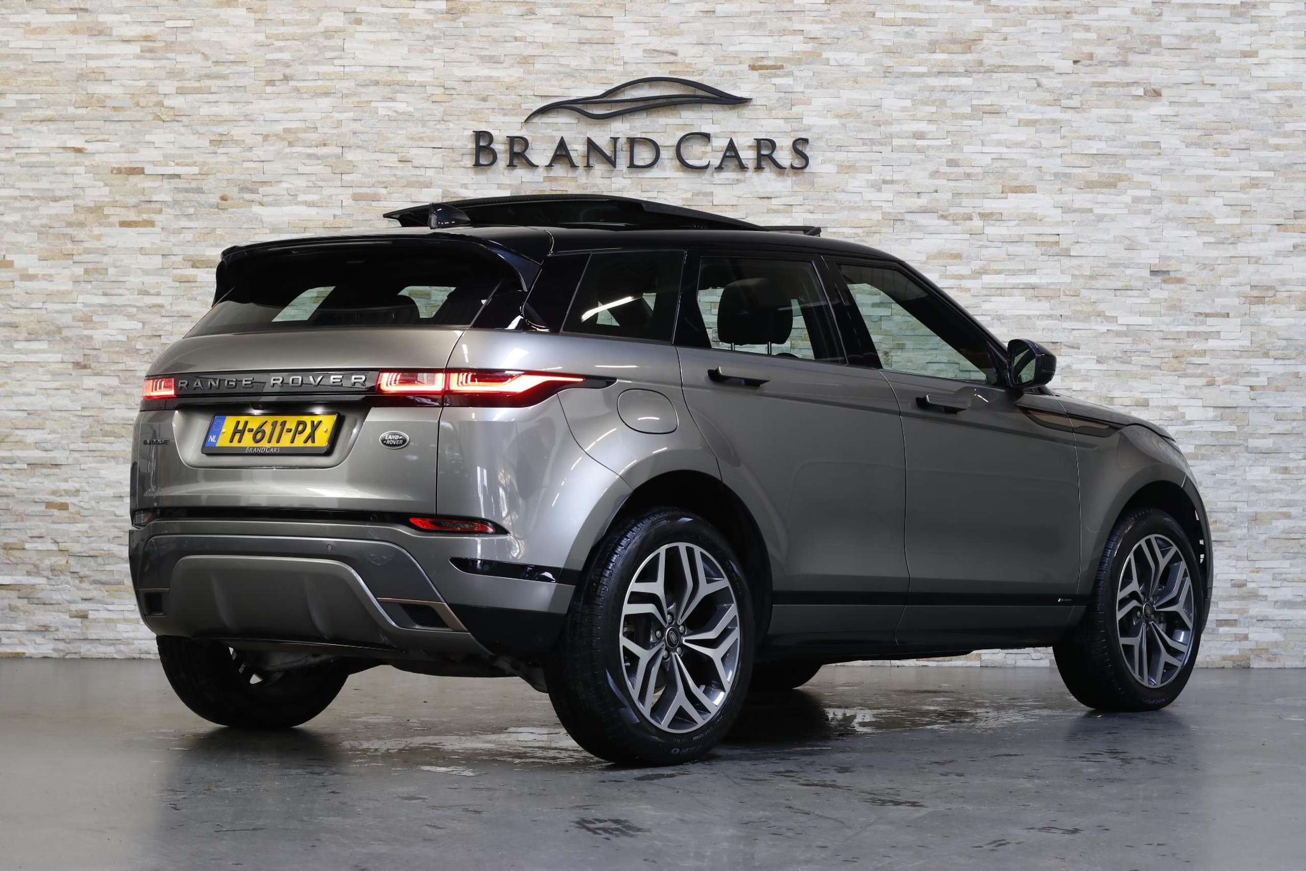 Land Rover - Range Rover Evoque