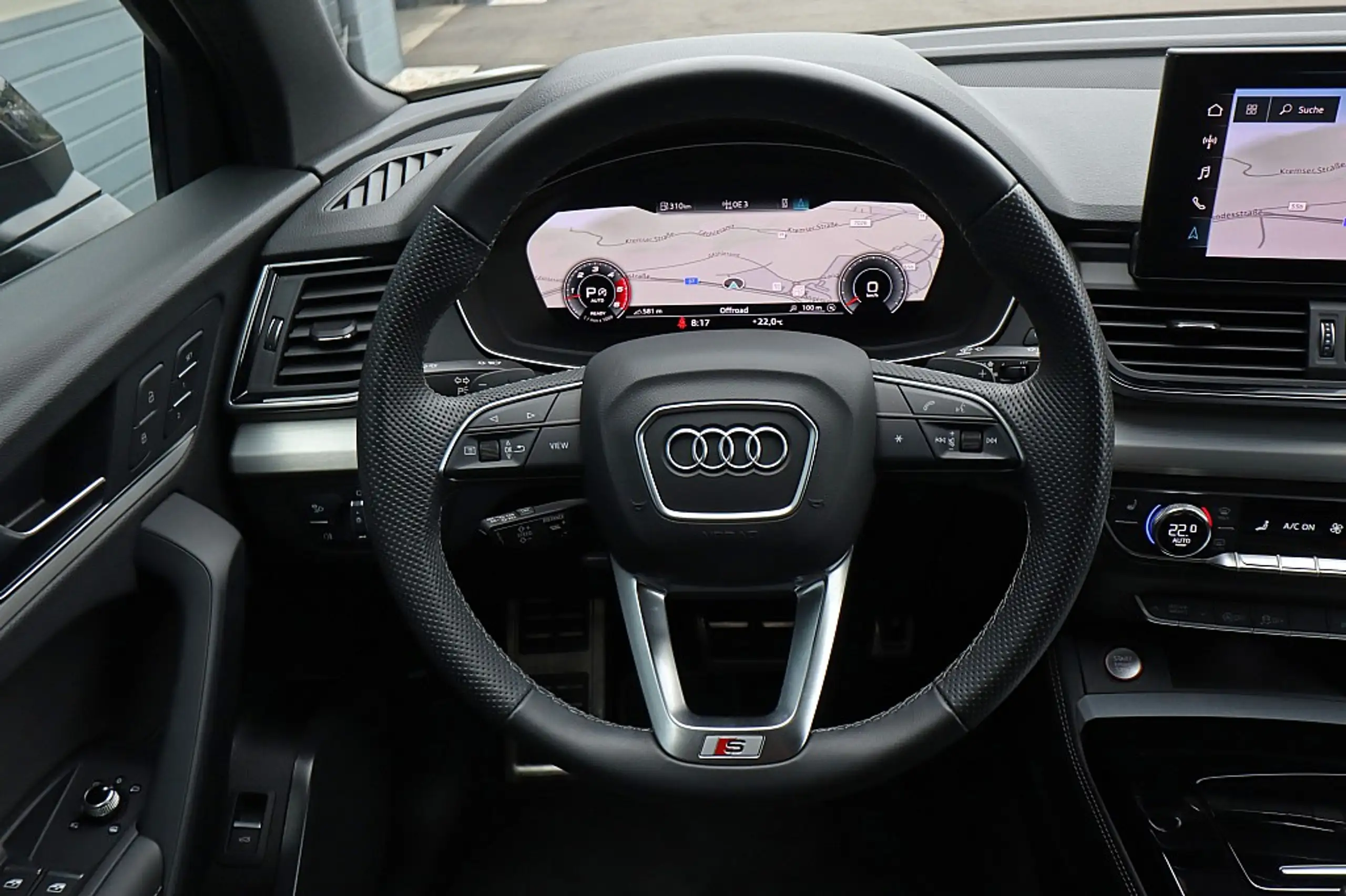 Audi - SQ5