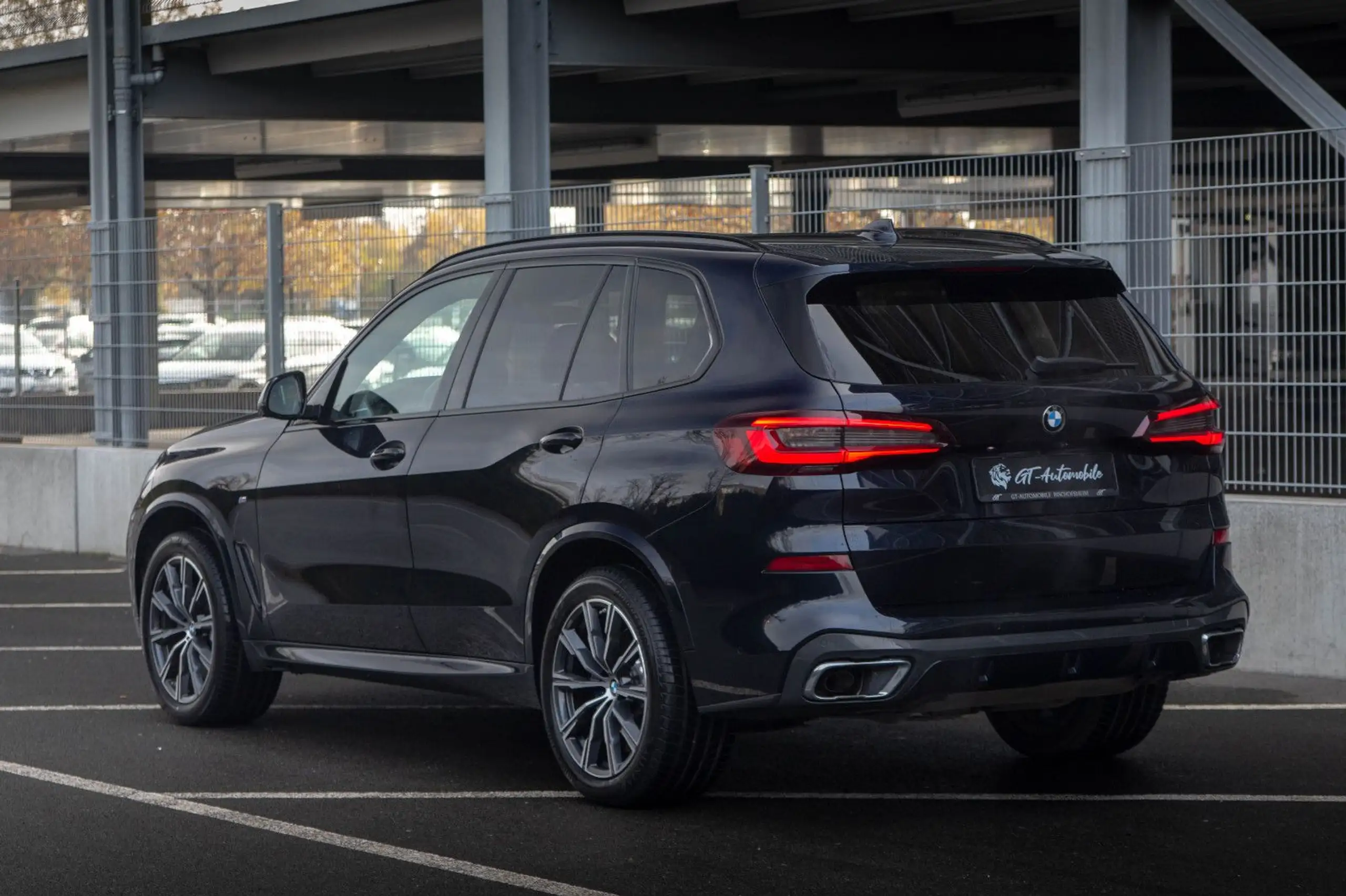 BMW - X5