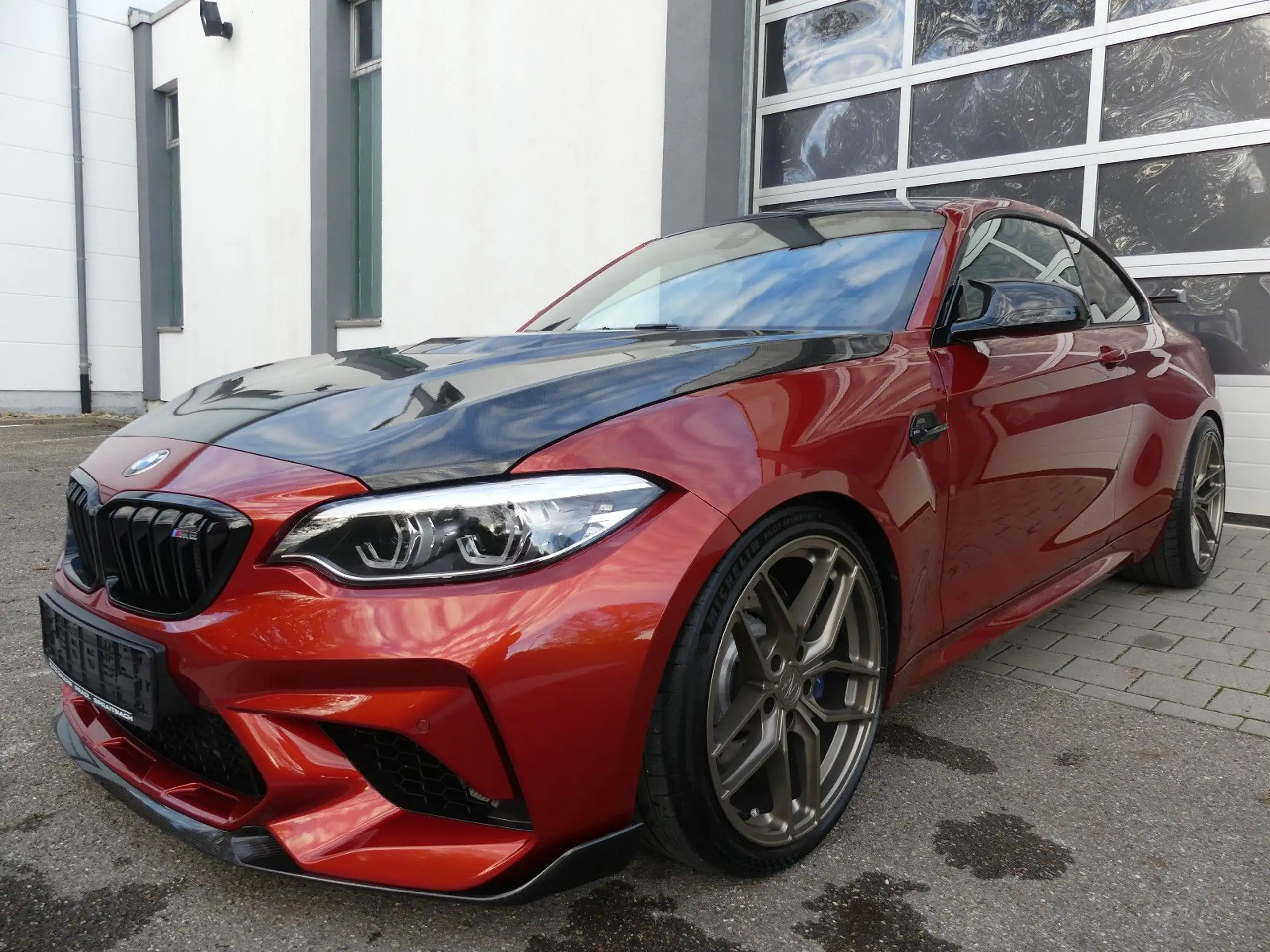 BMW - M2