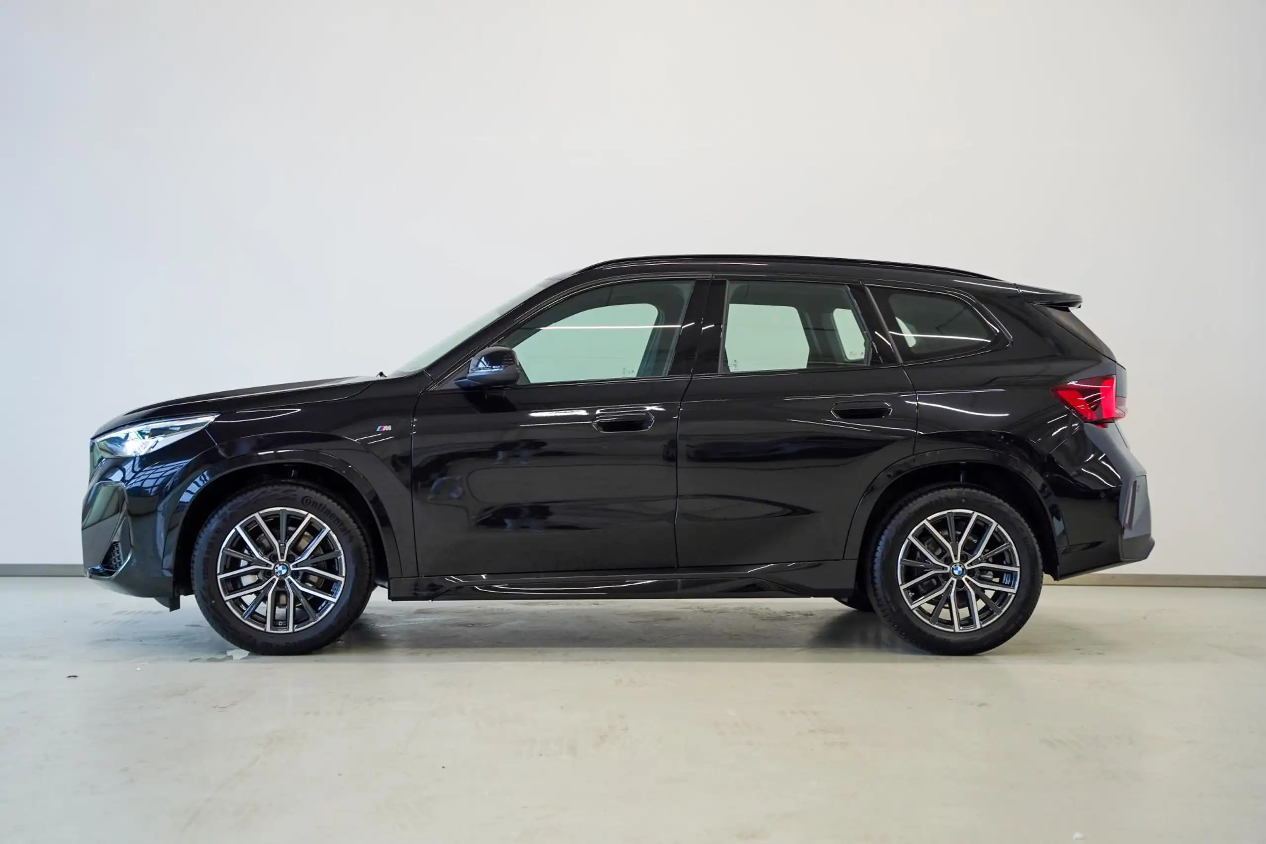 BMW - X1