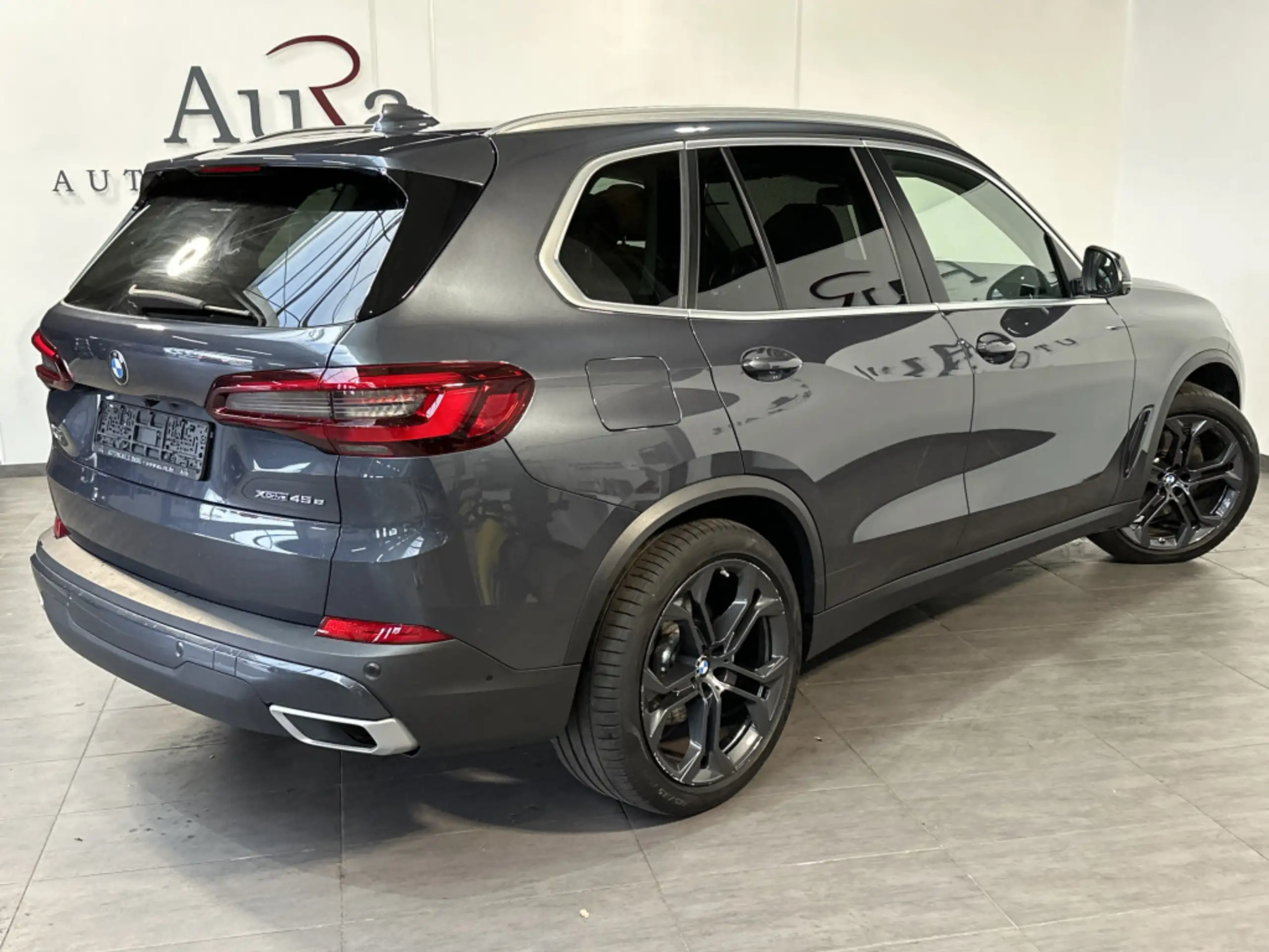 BMW - X5