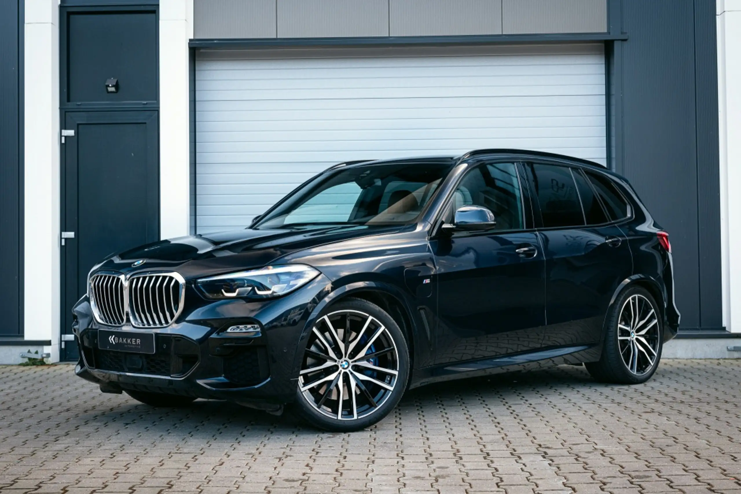 BMW - X5