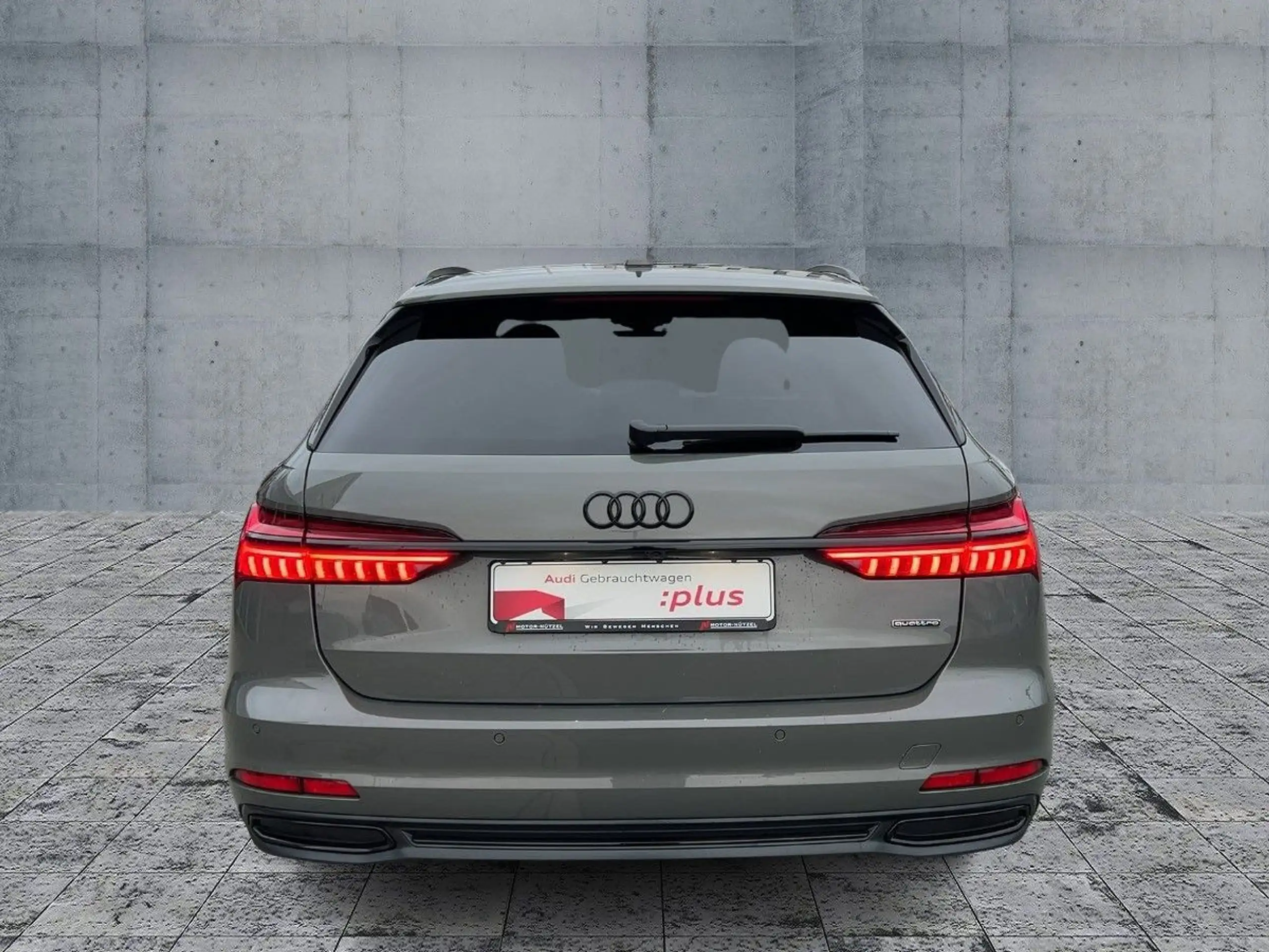 Audi - A6