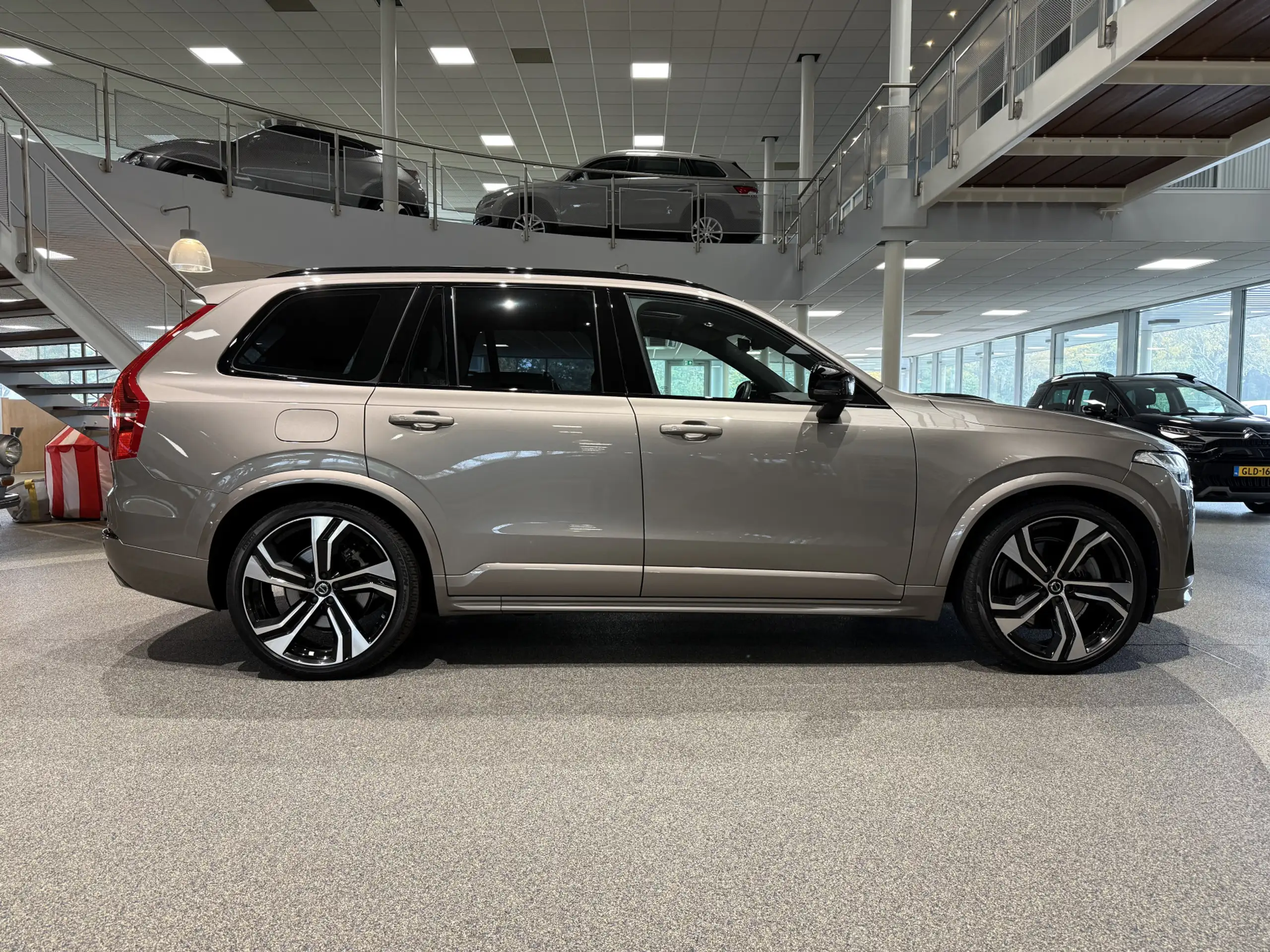 Volvo - XC90