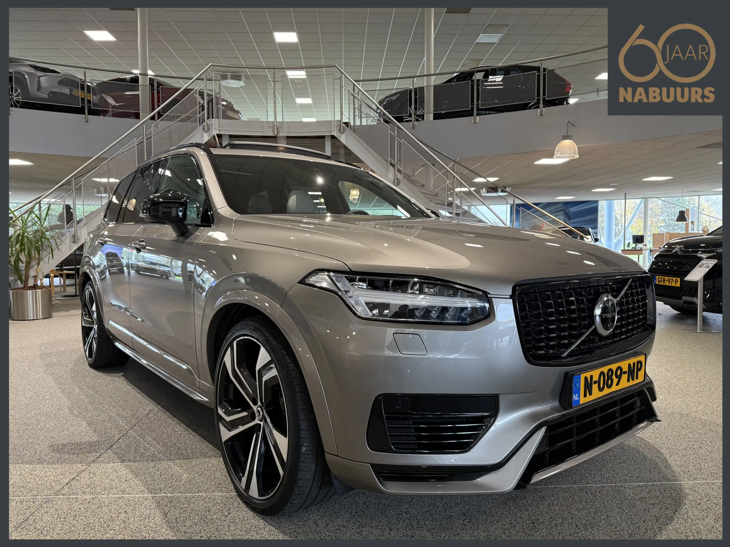 Volvo - XC90