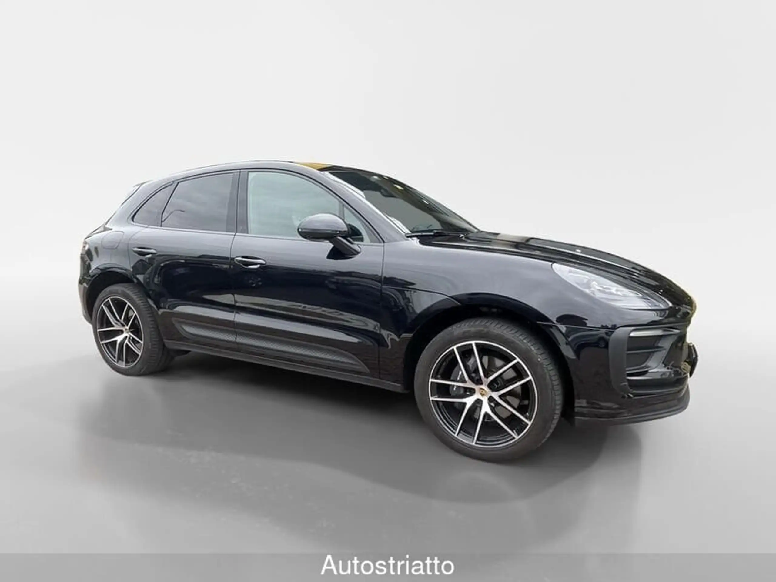 Porsche - Macan