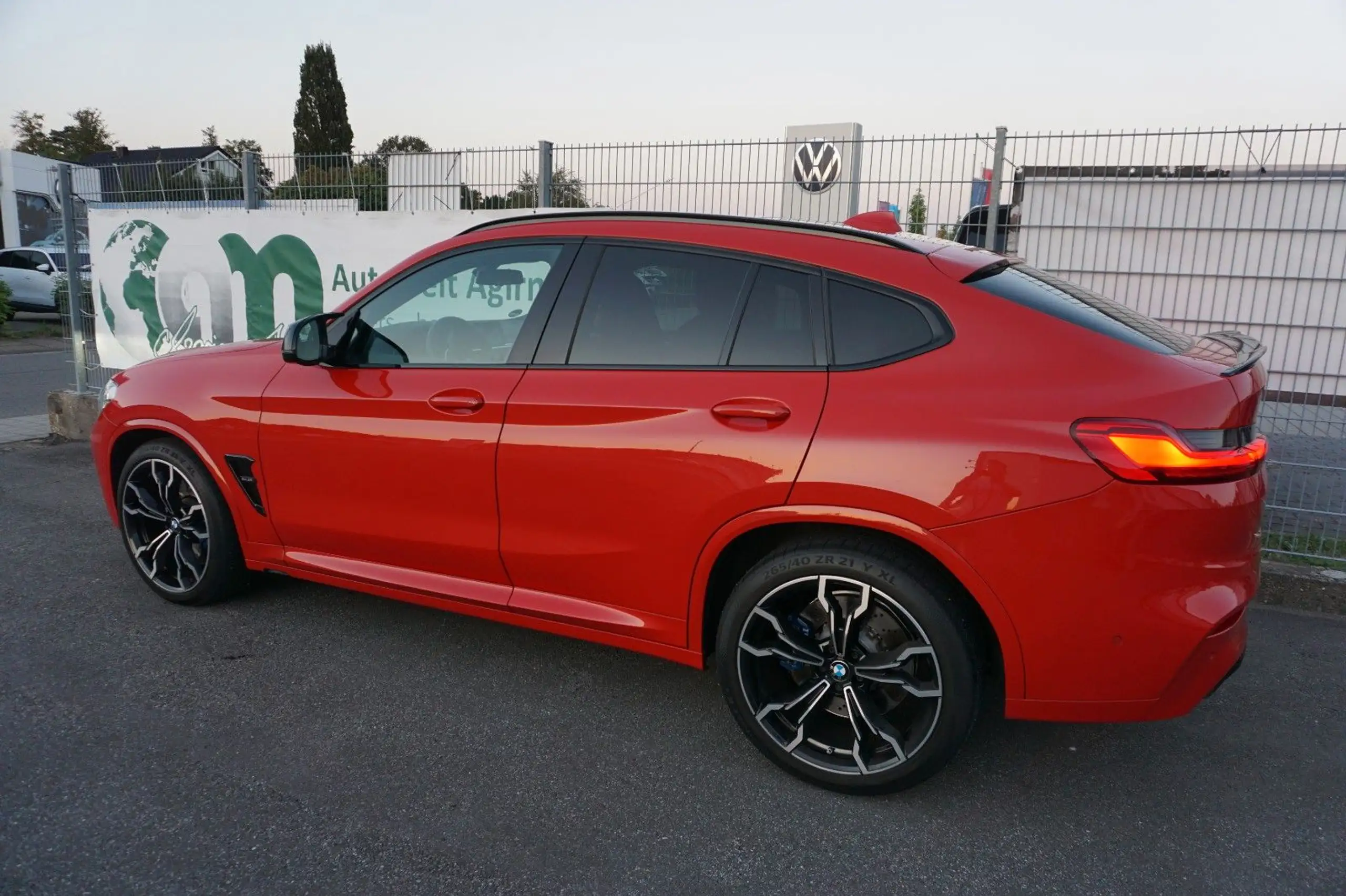 BMW - X4 M