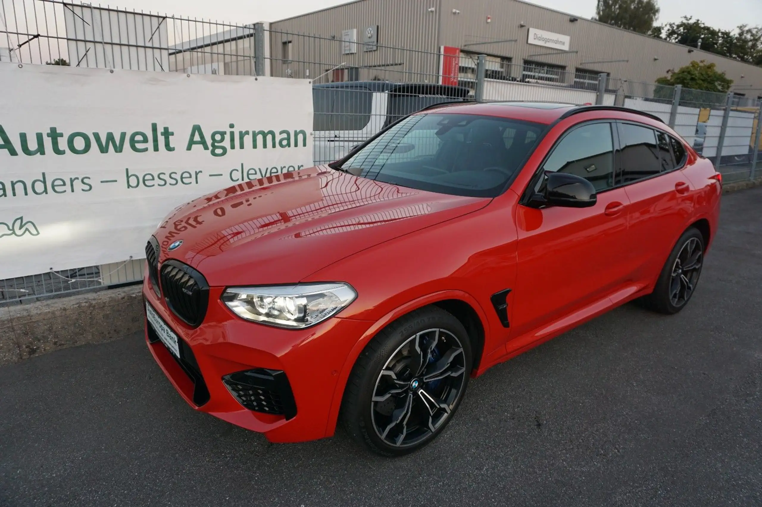 BMW - X4 M