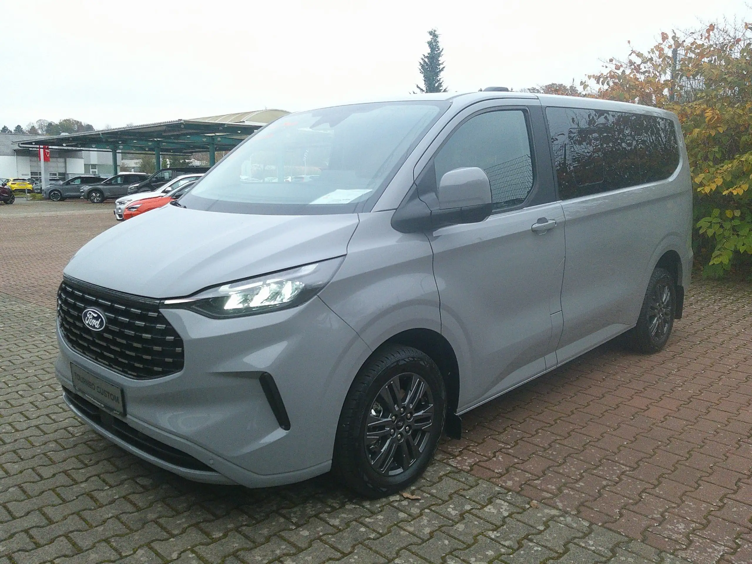 Ford - Tourneo Custom