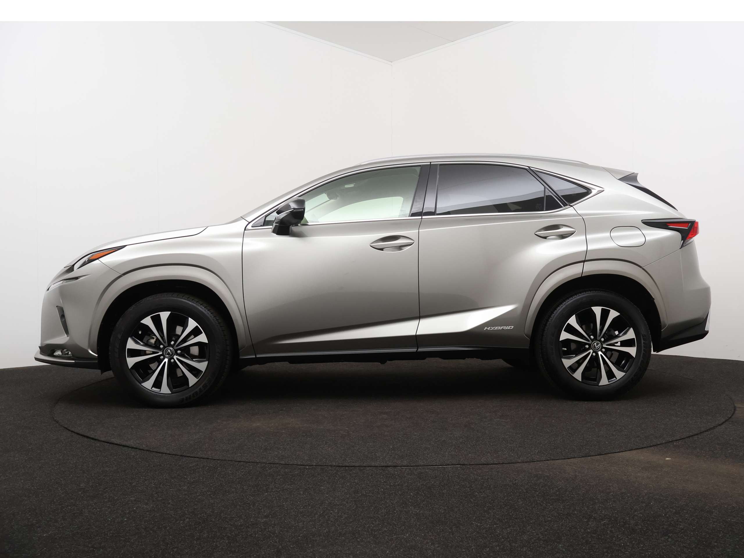 Lexus - NX 300h