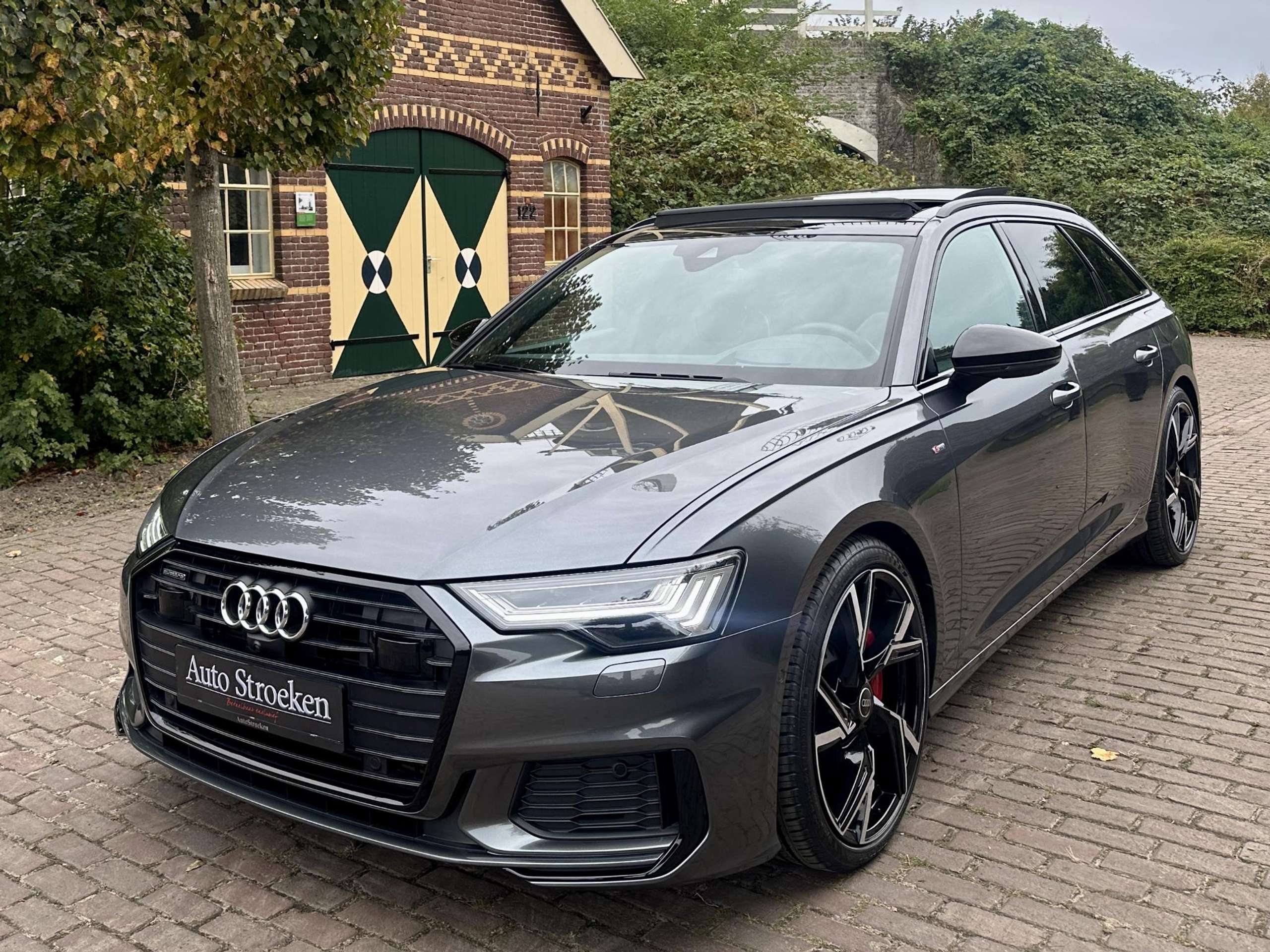 Audi - A6