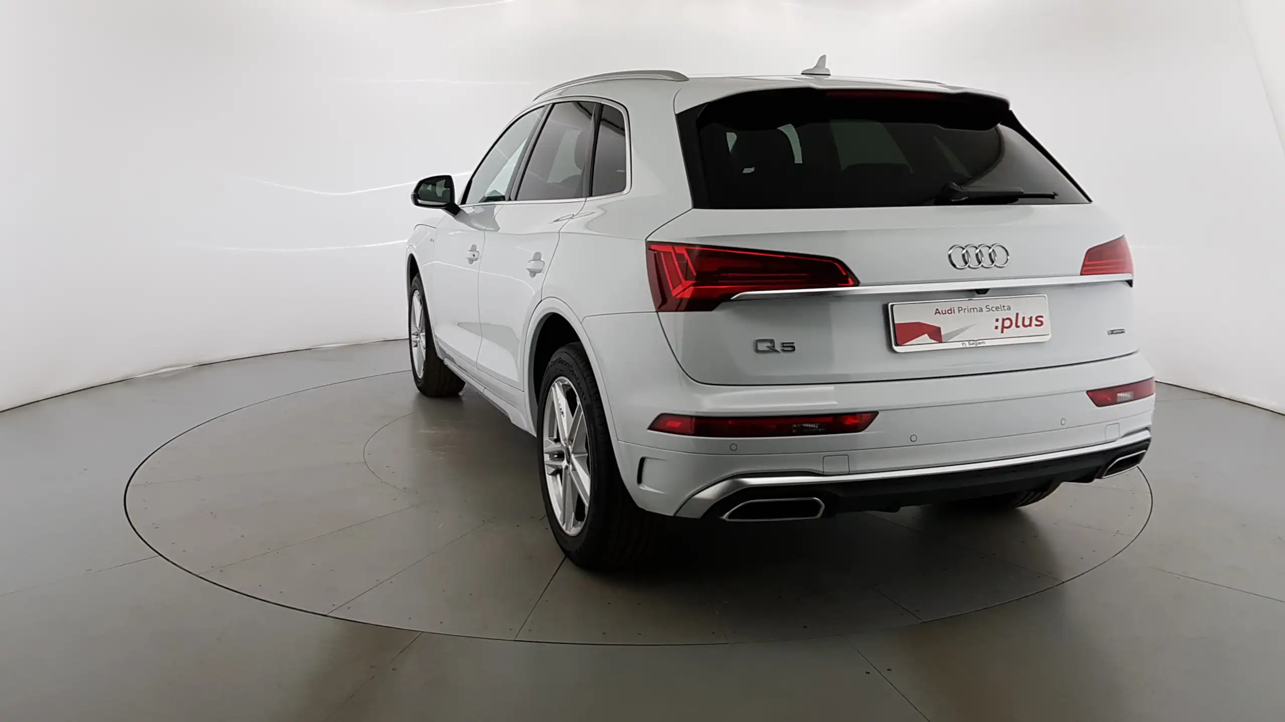 Audi - Q5