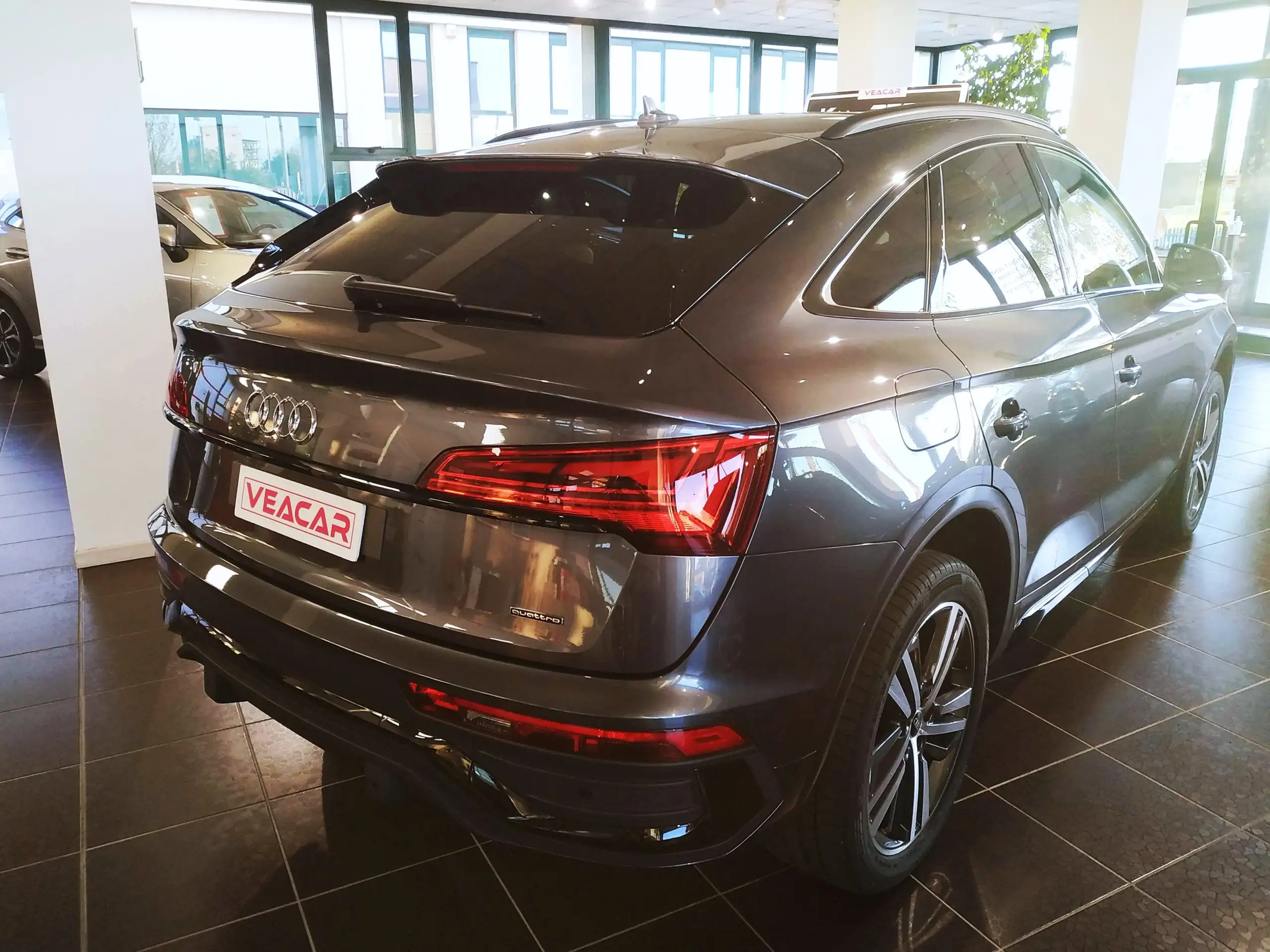 Audi - Q5