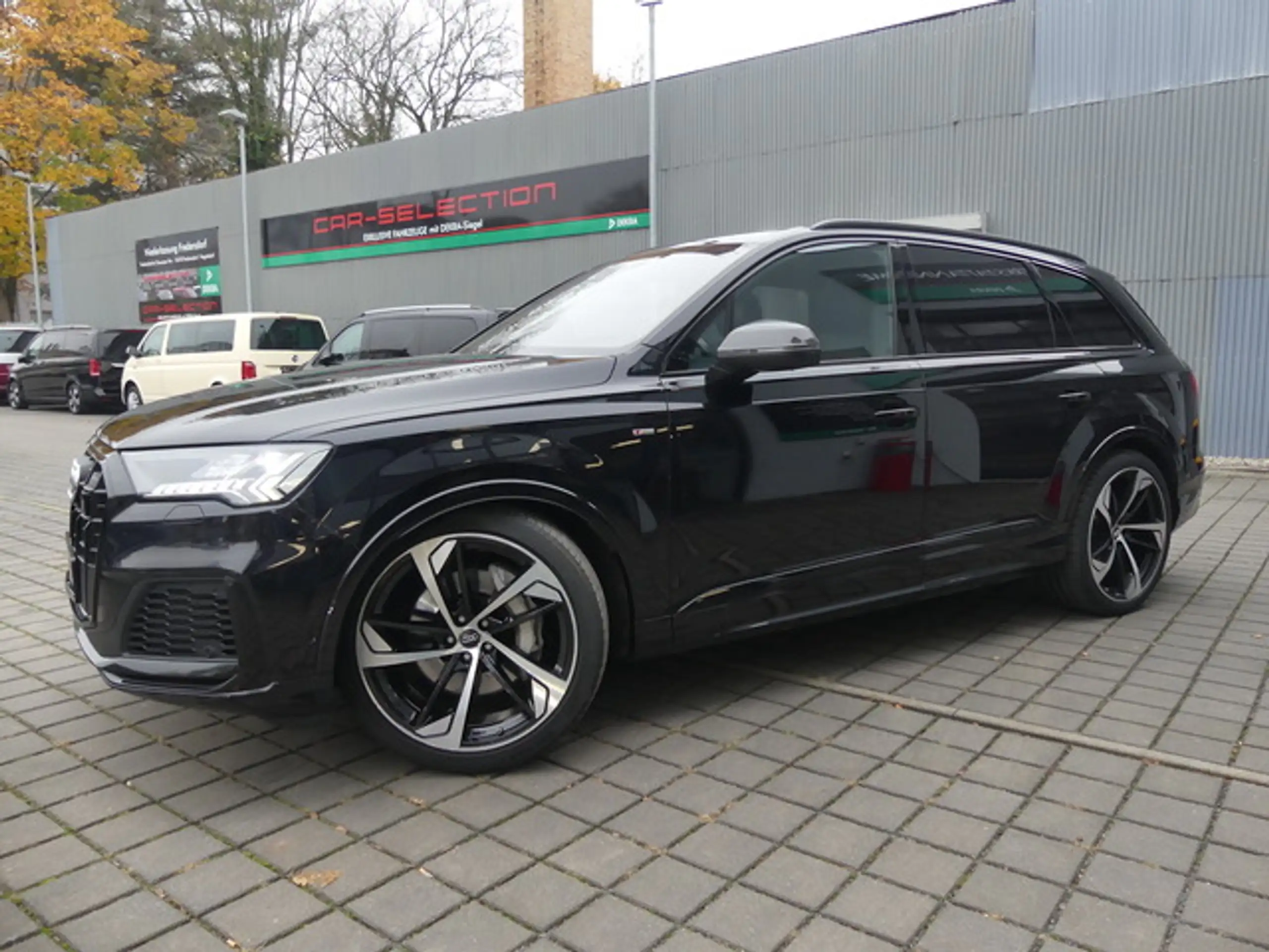 Audi - Q7