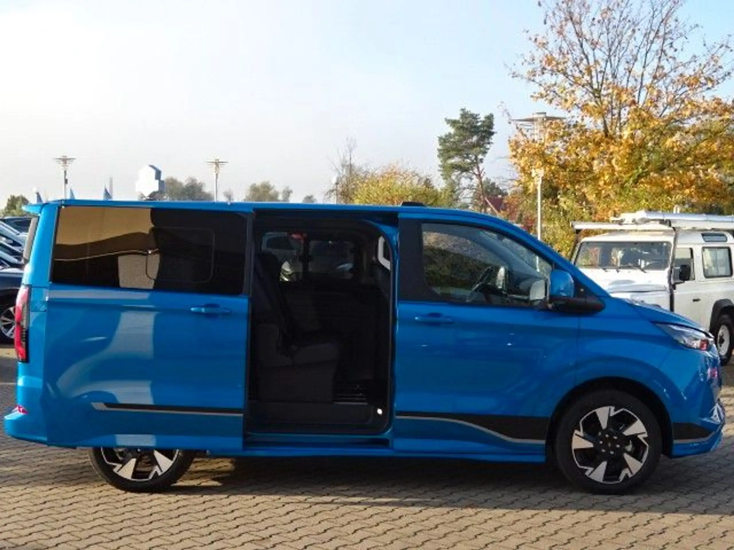 Ford - Tourneo Custom