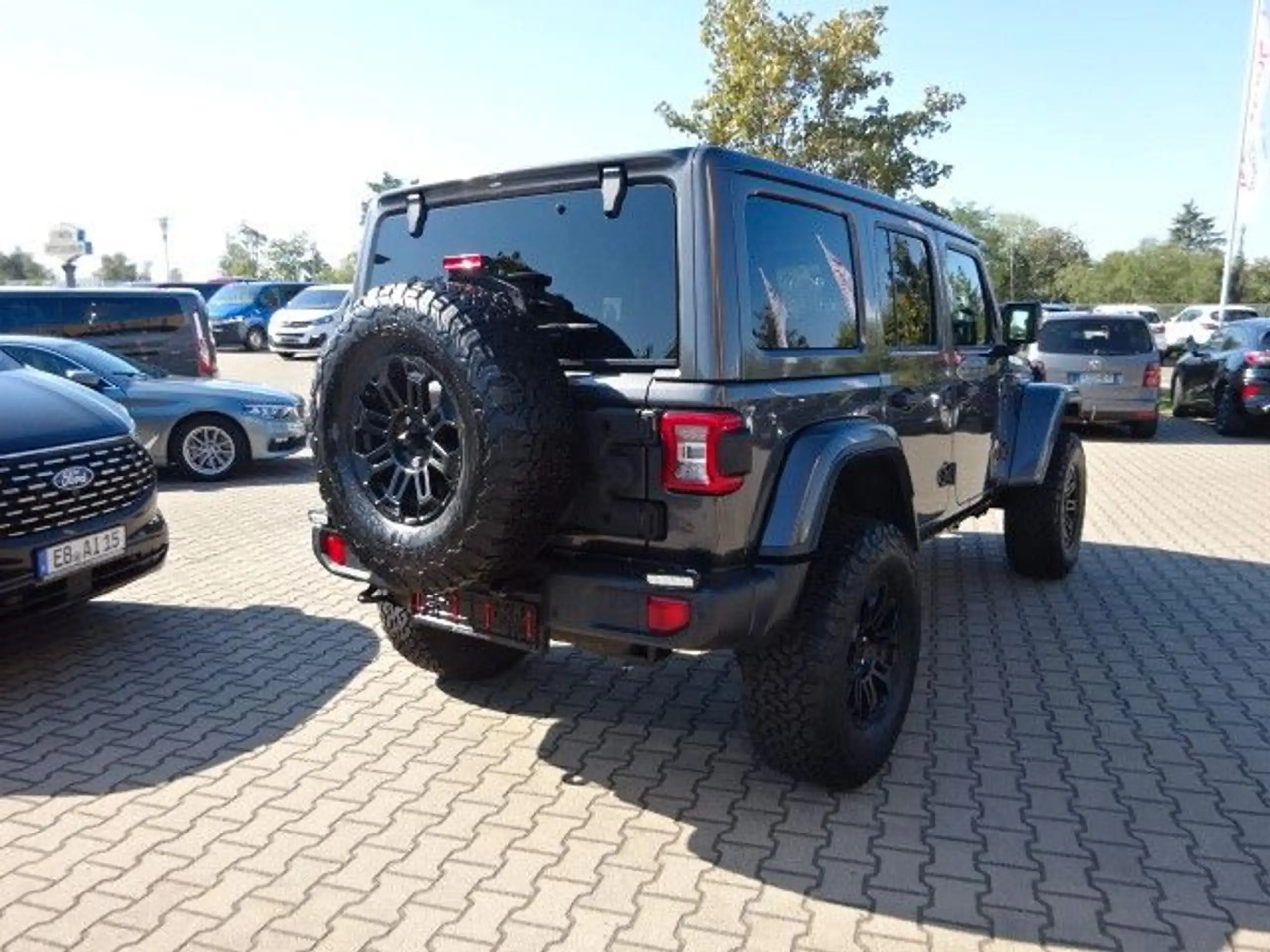 Jeep - Wrangler