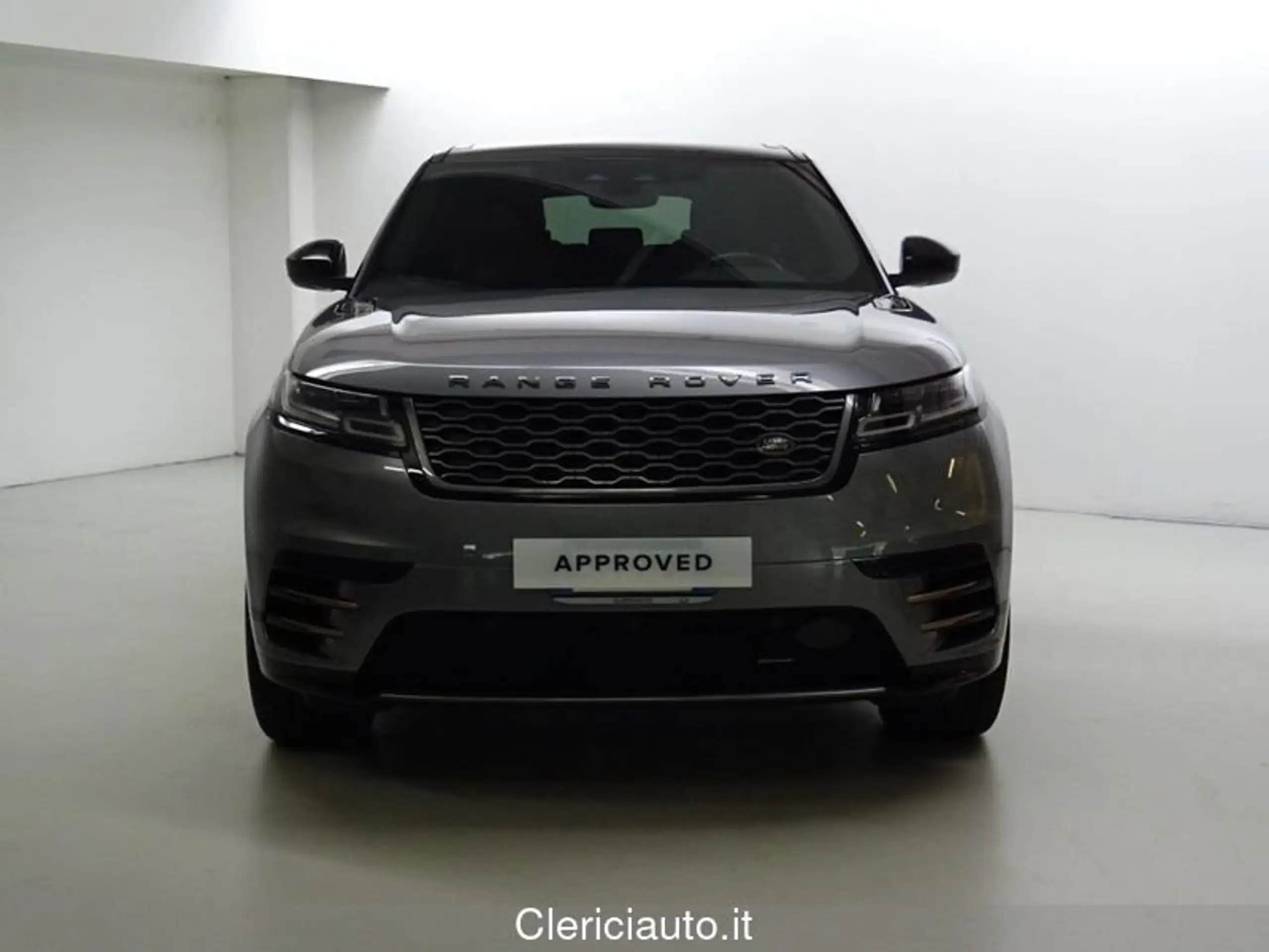 Land Rover - Range Rover Velar