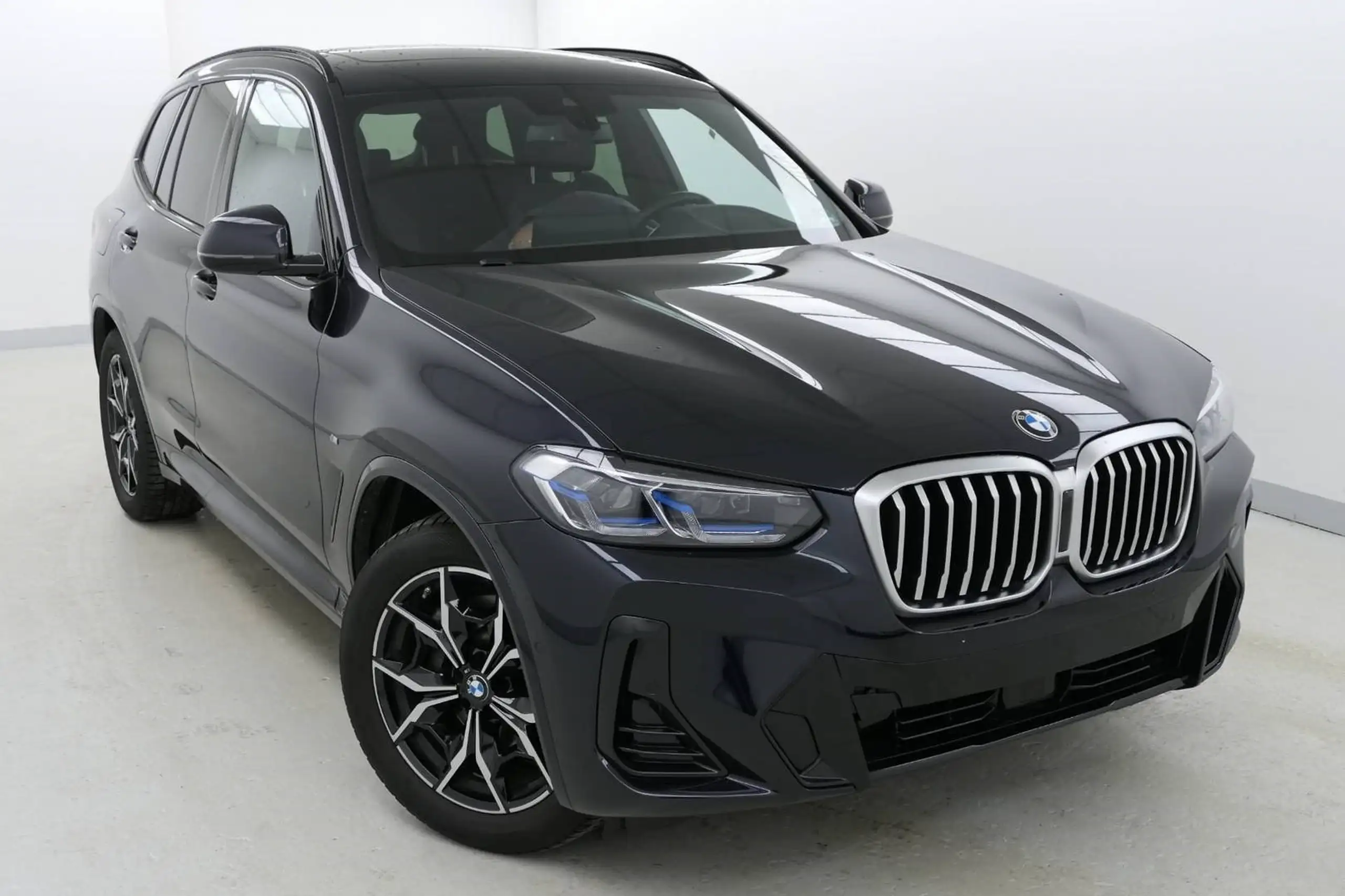 BMW - X3