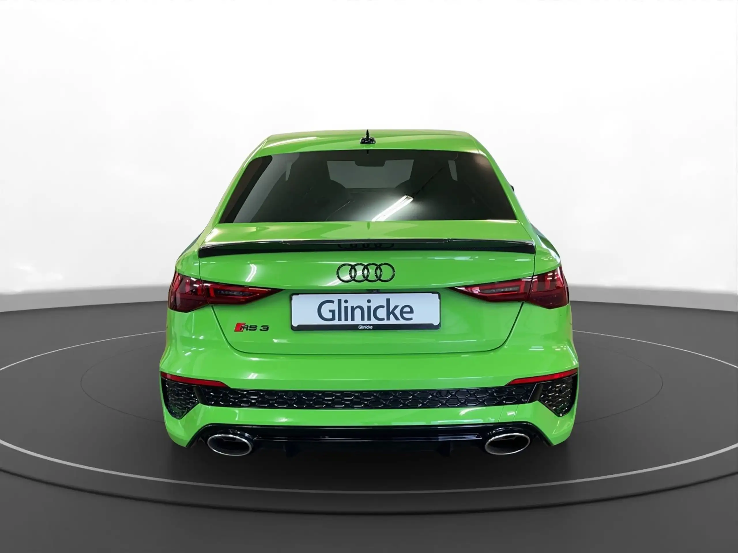 Audi - RS3